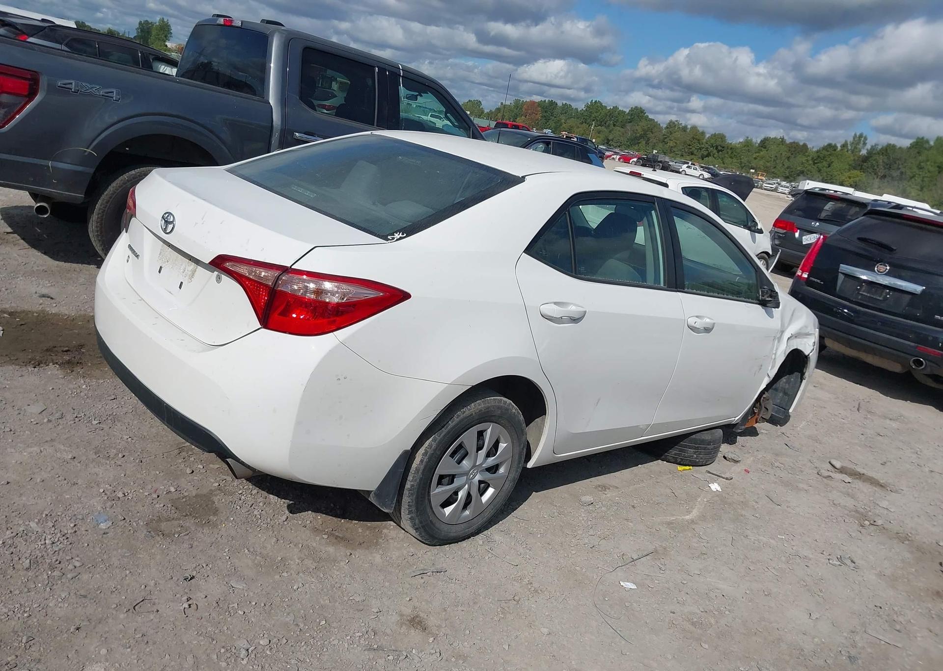 2017 TOYOTA COROLLA L