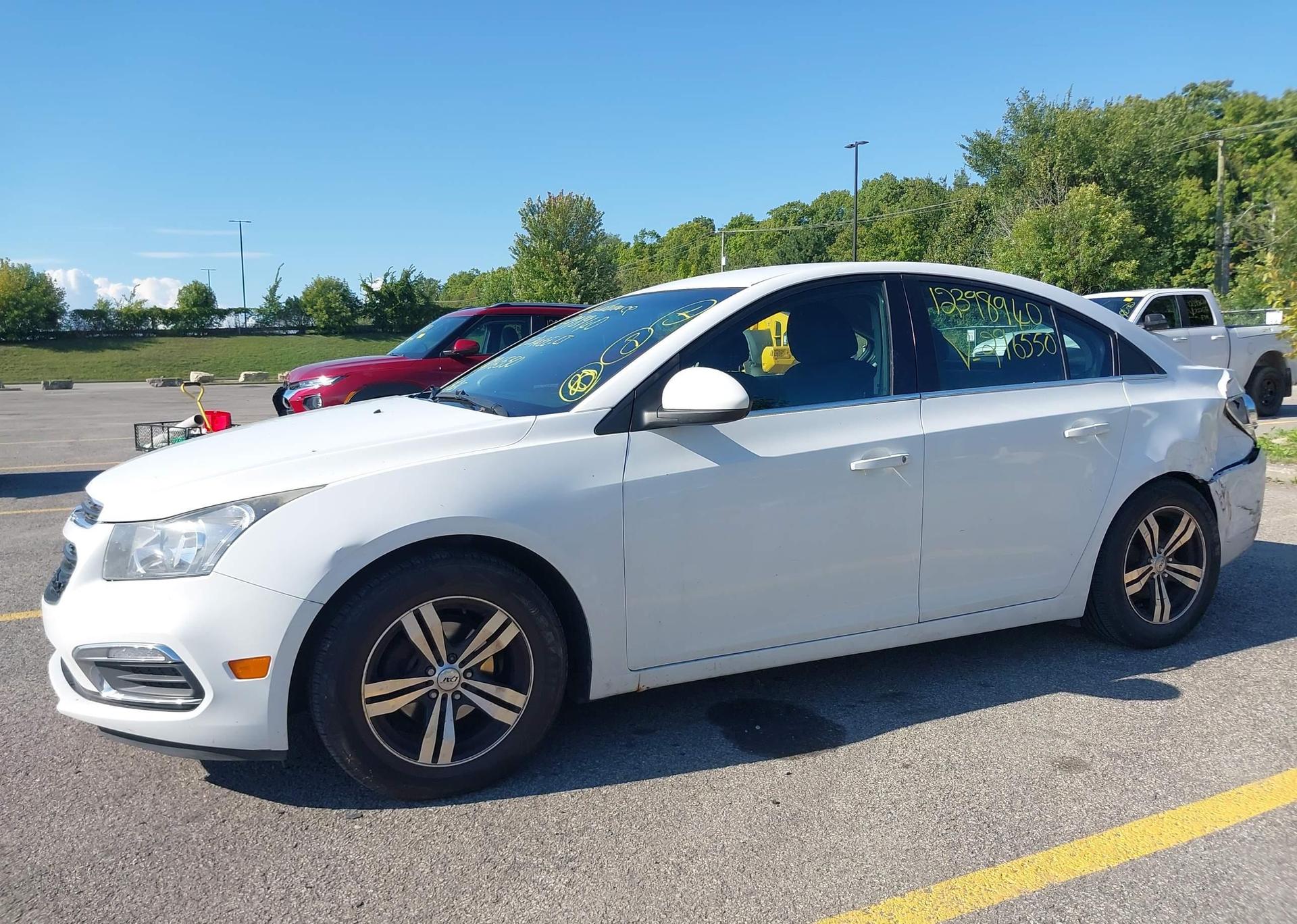 2015 CHEVROLET CRUZE LT