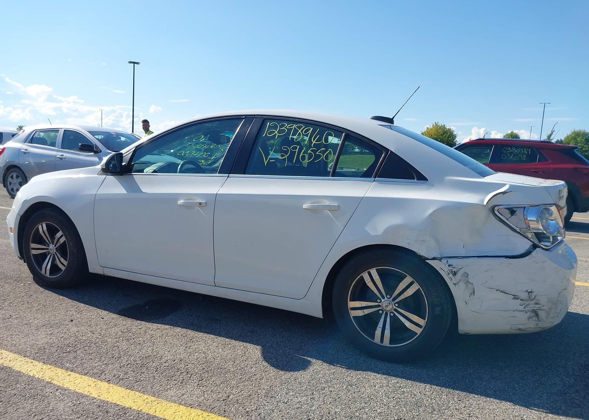 2015 CHEVROLET CRUZE LT