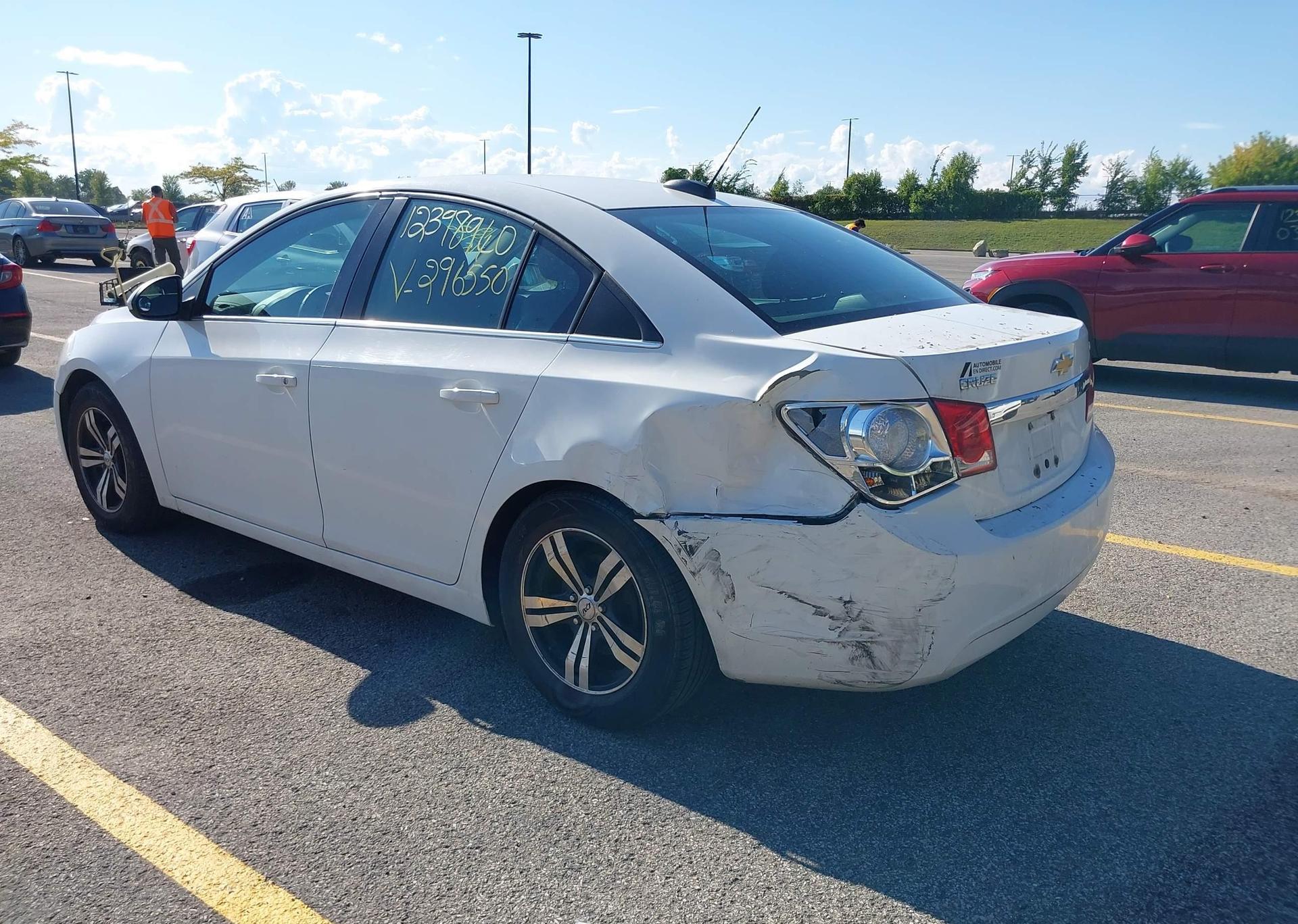 2015 CHEVROLET CRUZE LT