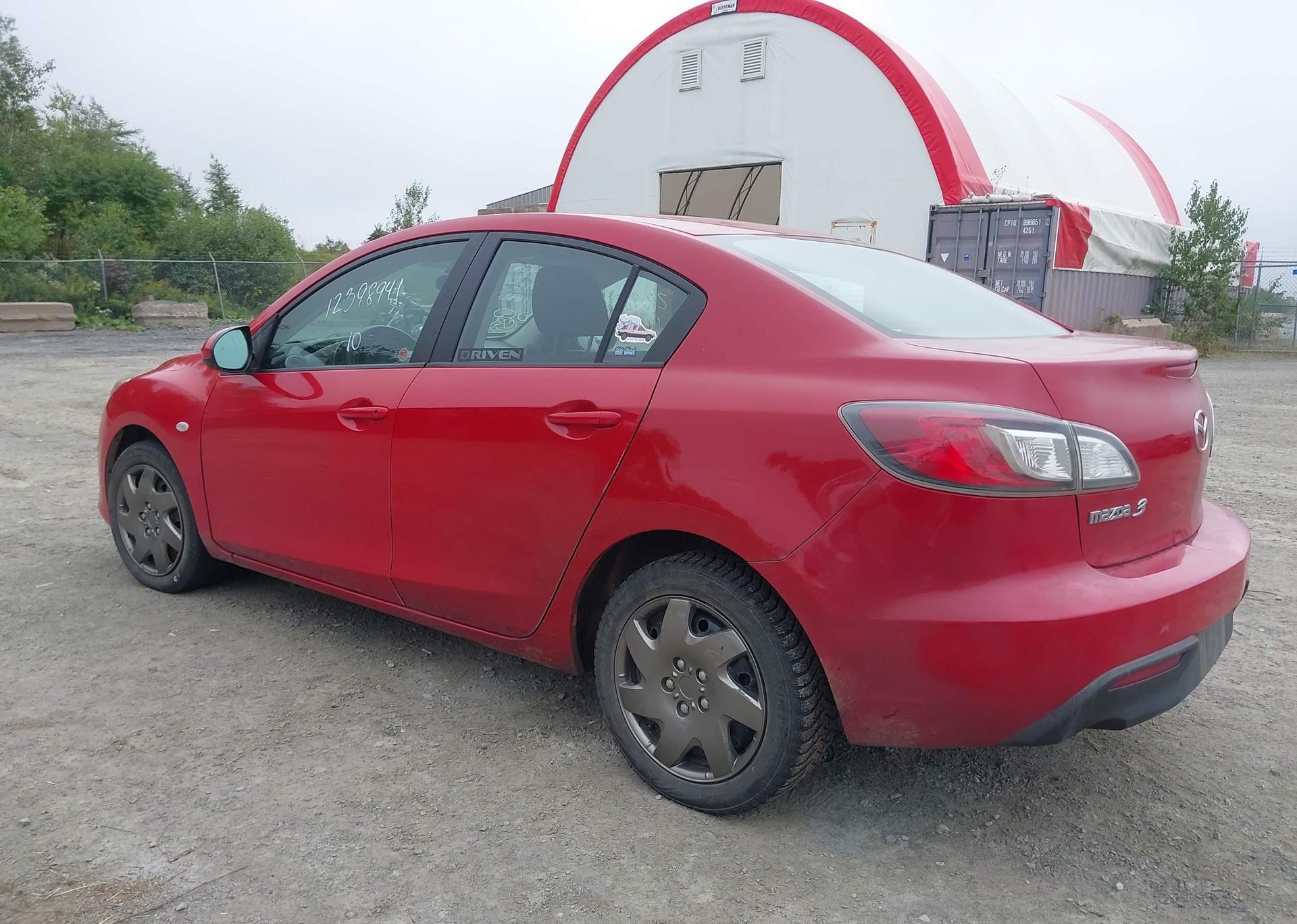 2010 MAZDA 3 I