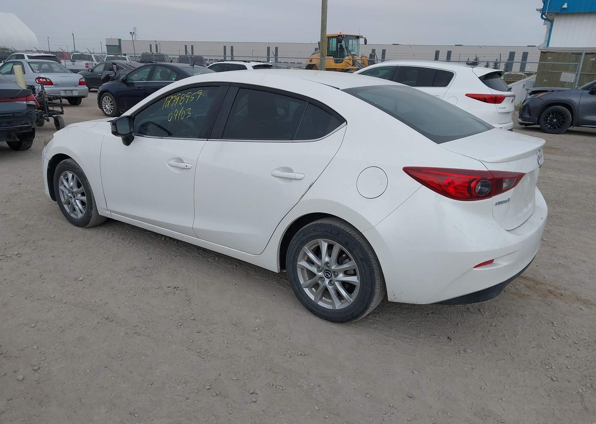 2015 MAZDA 3 TOURING