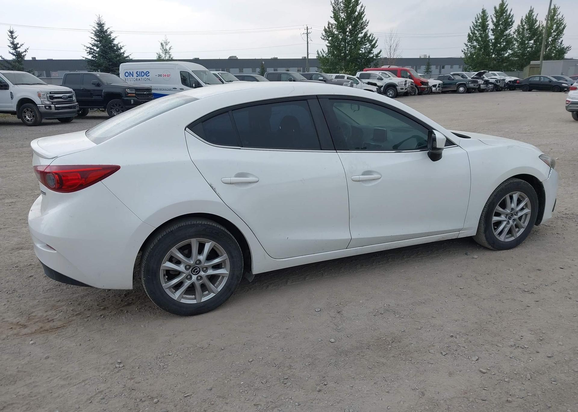 2015 MAZDA 3 TOURING