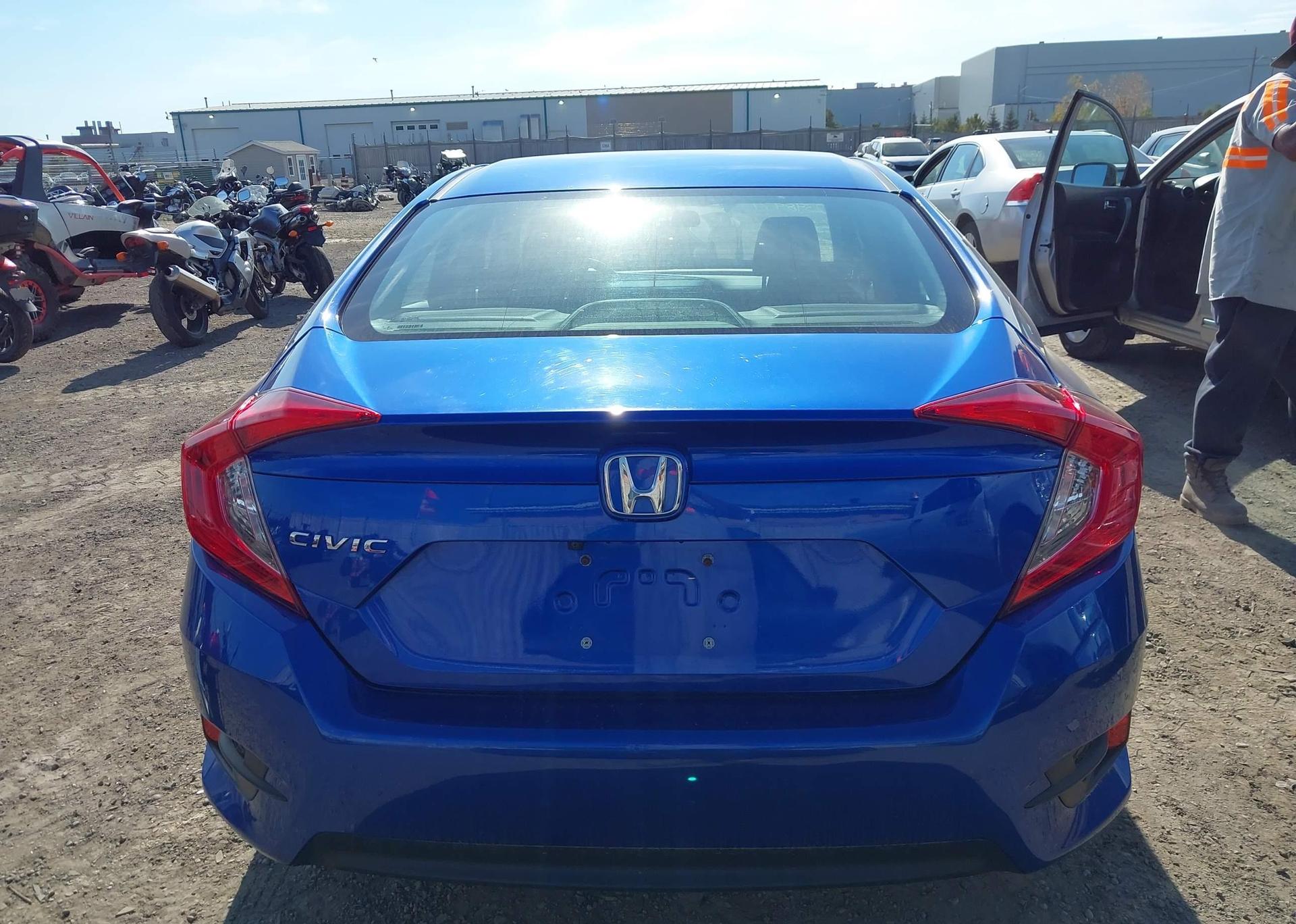 2017 HONDA CIVIC EX 4DR