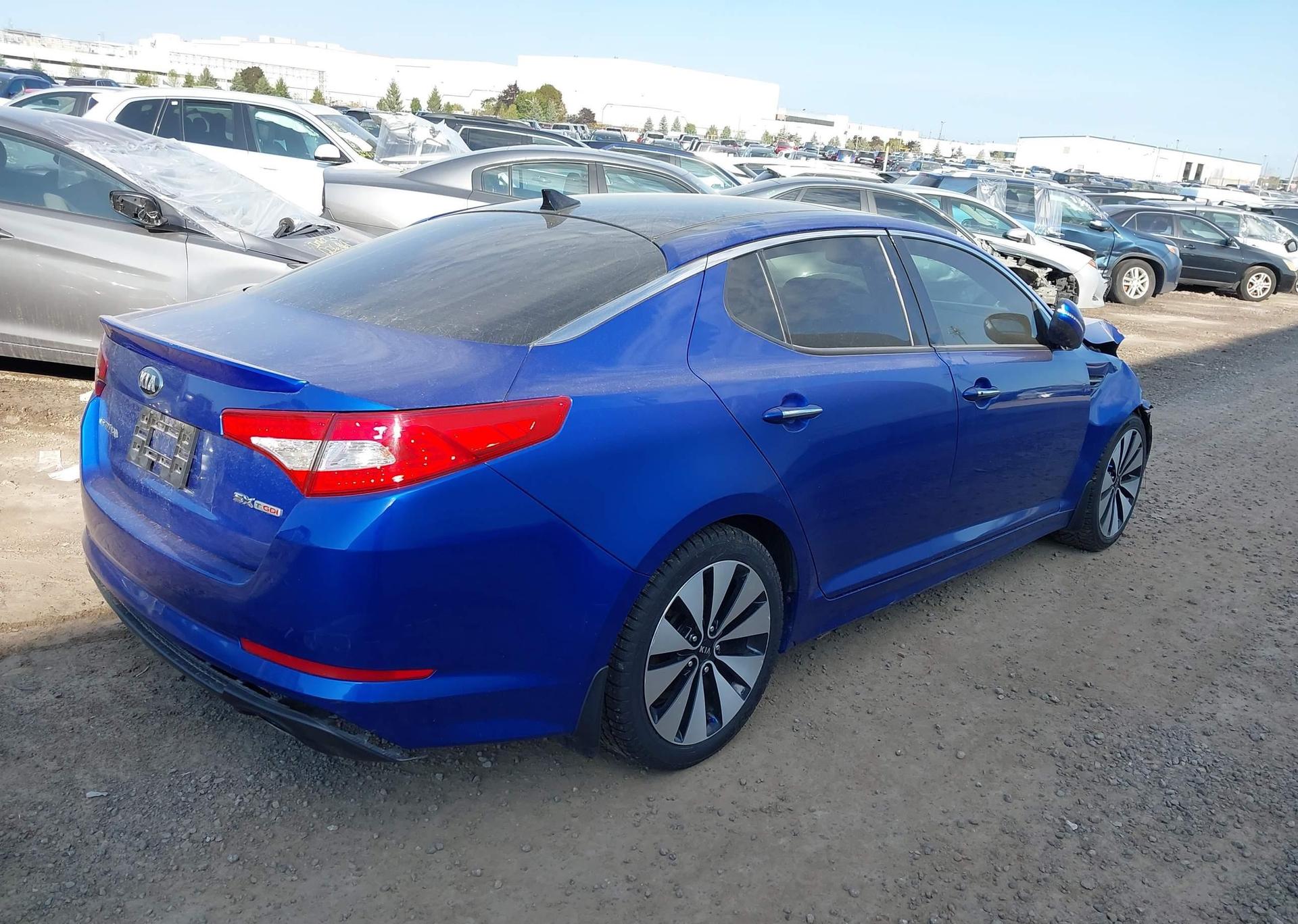 2013 KIA Optima SX