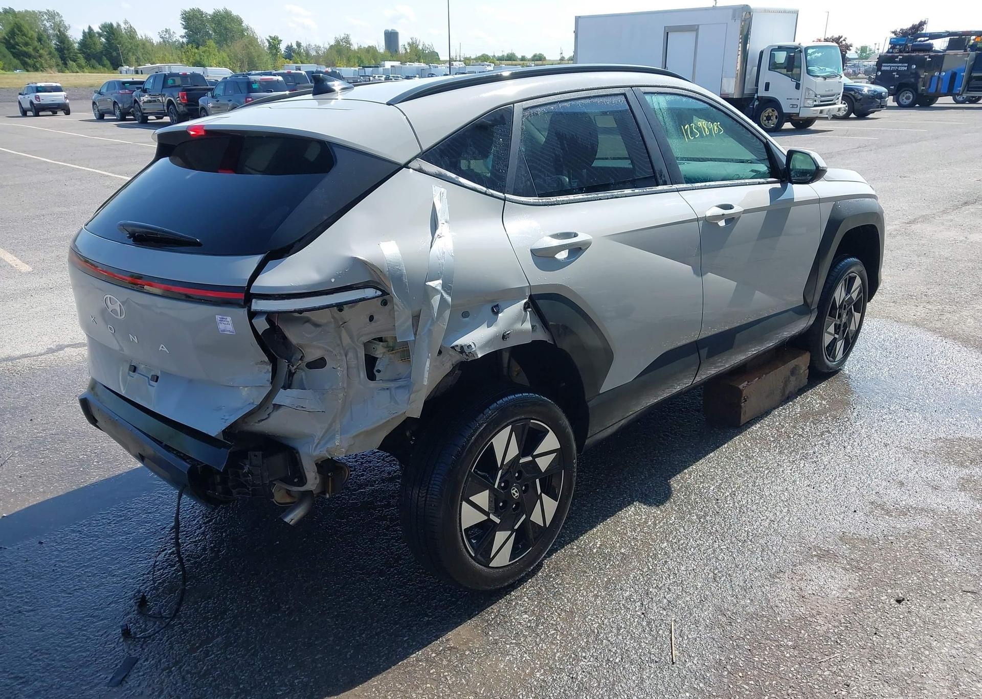 2025 HYUNDAI KONA SEL