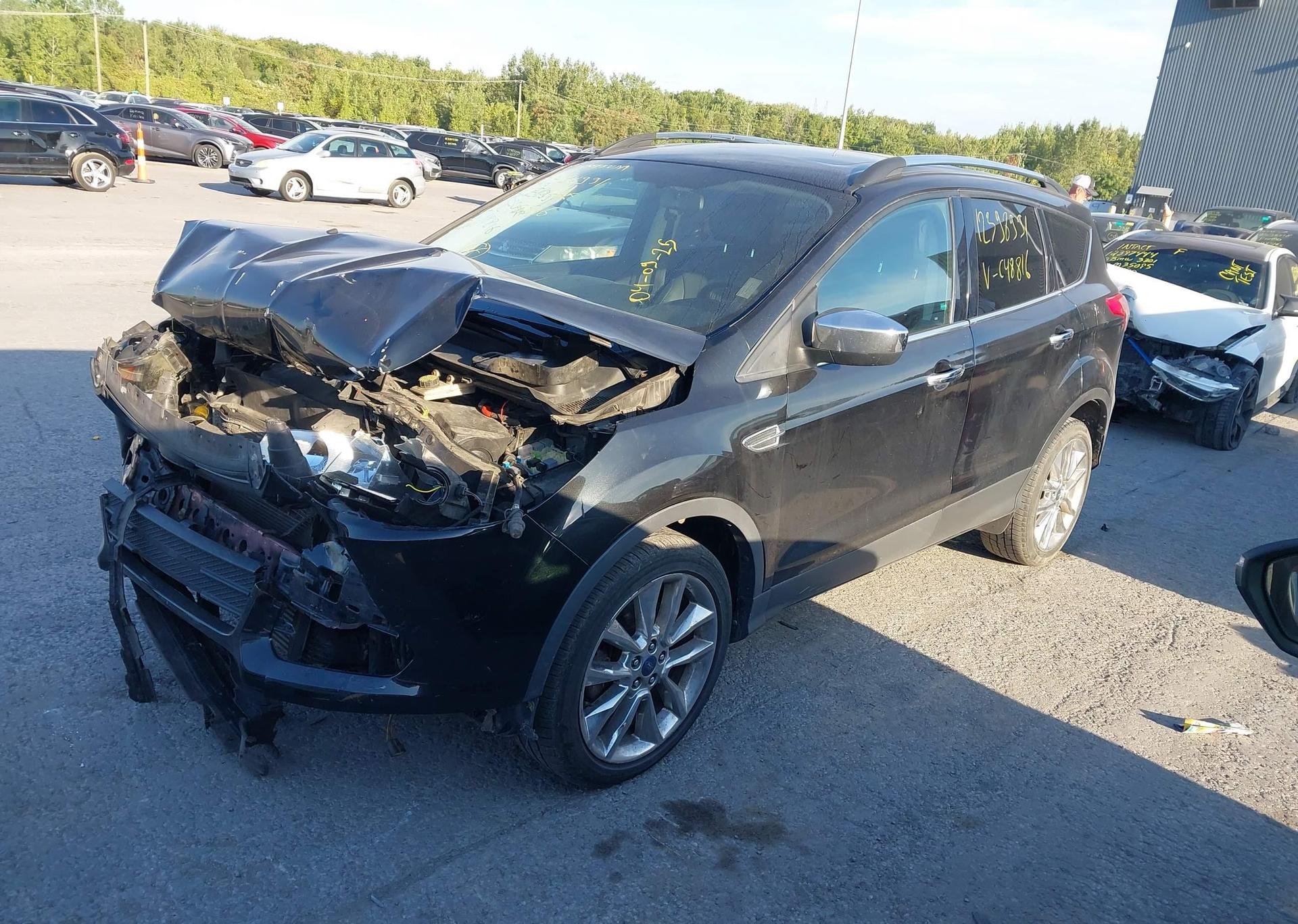 2015 FORD ESCAPE SE