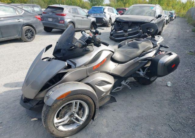 2011 CAN-AM SPYDER ROADSTER RS