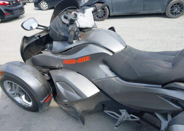 2011 CAN-AM SPYDER ROADSTER RS