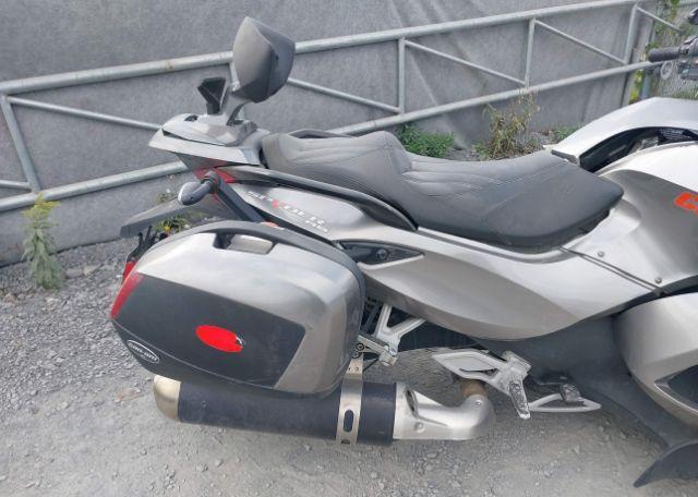 2011 CAN-AM SPYDER ROADSTER RS