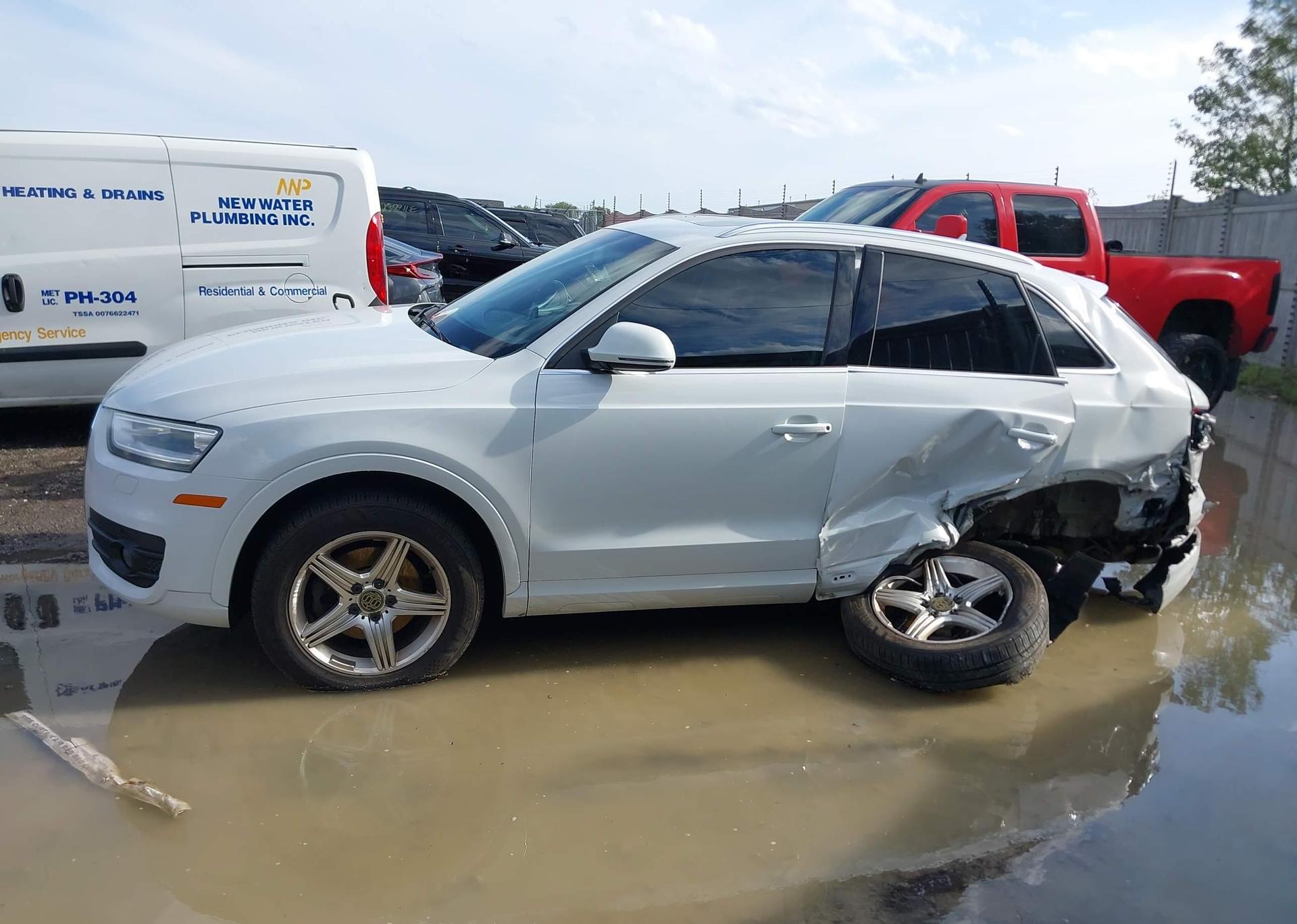 2015 AUDI Q3 2.0T TECHNIK