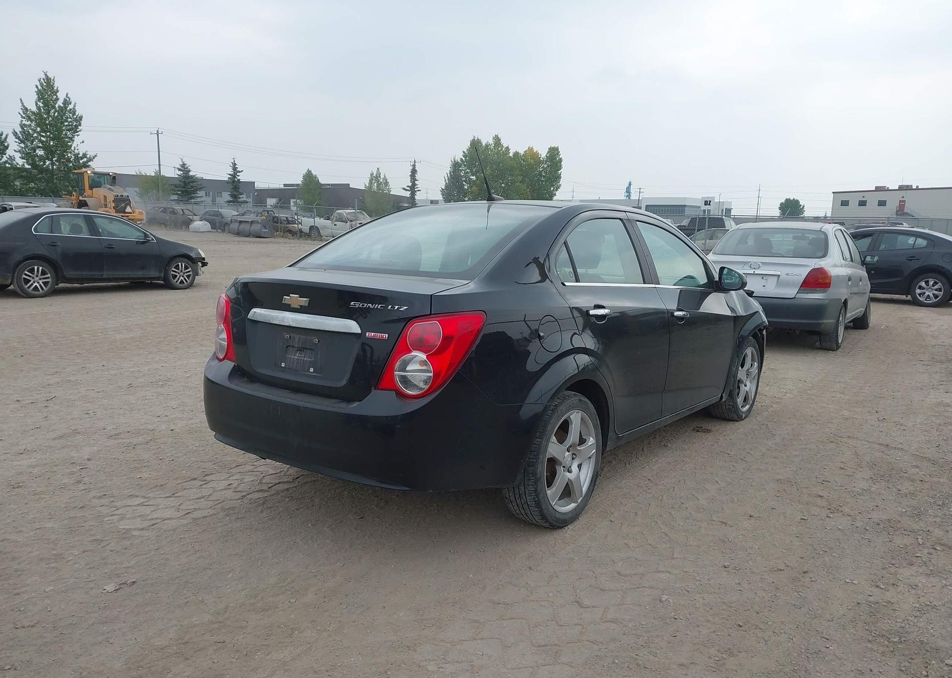 2012 CHEVROLET Sonic LTZ