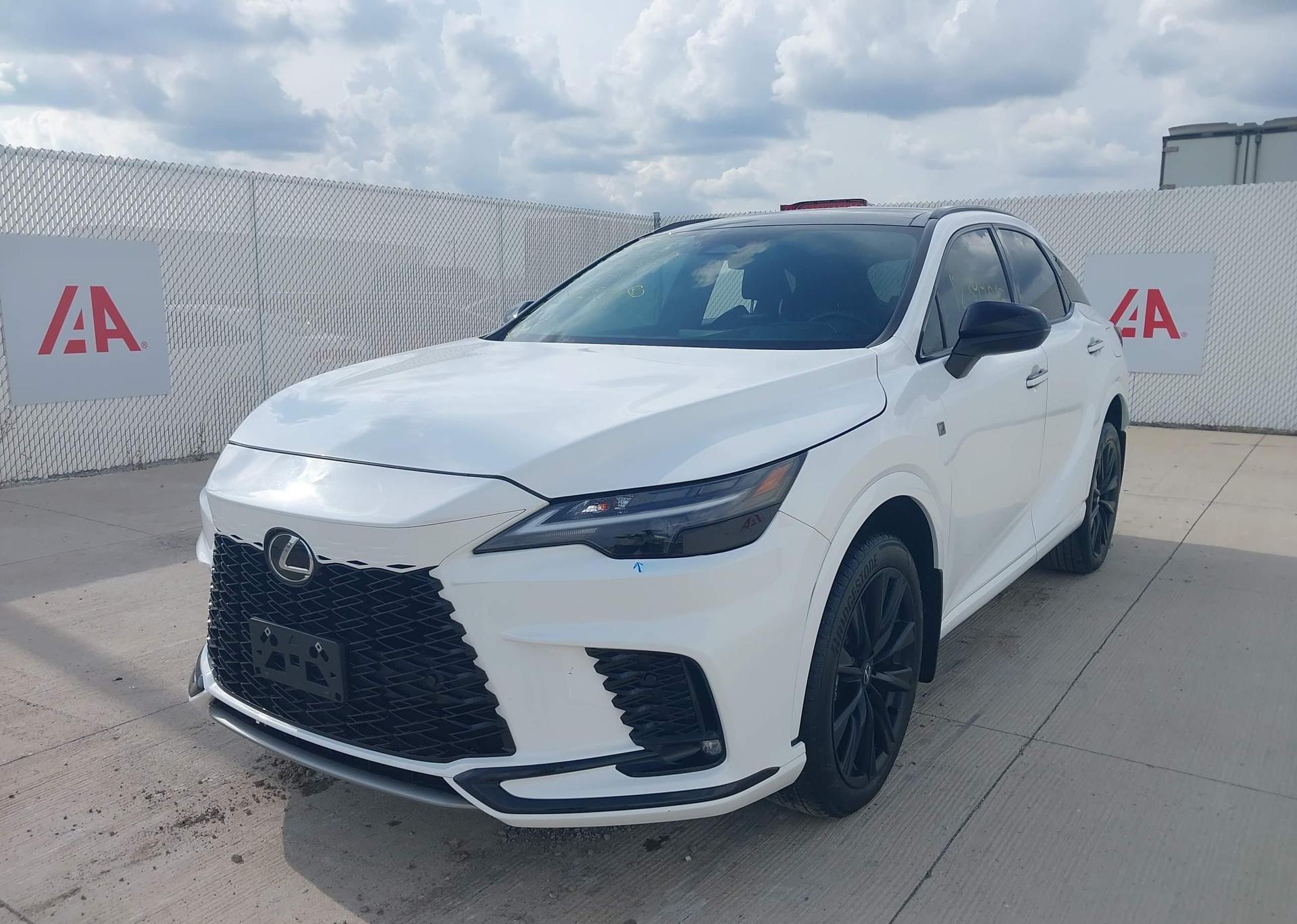 2023 LEXUS RX 500H