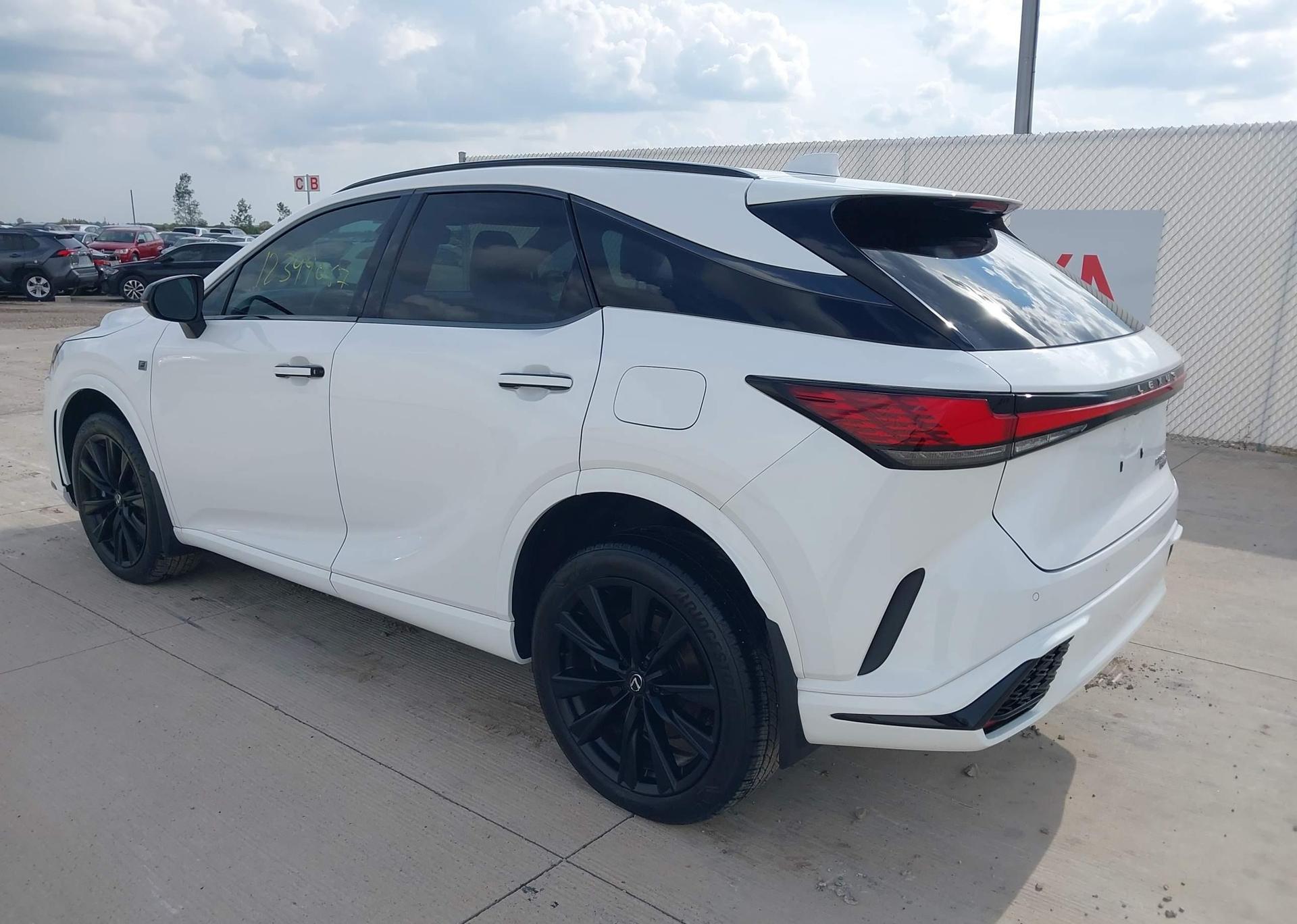 2023 LEXUS RX 500H