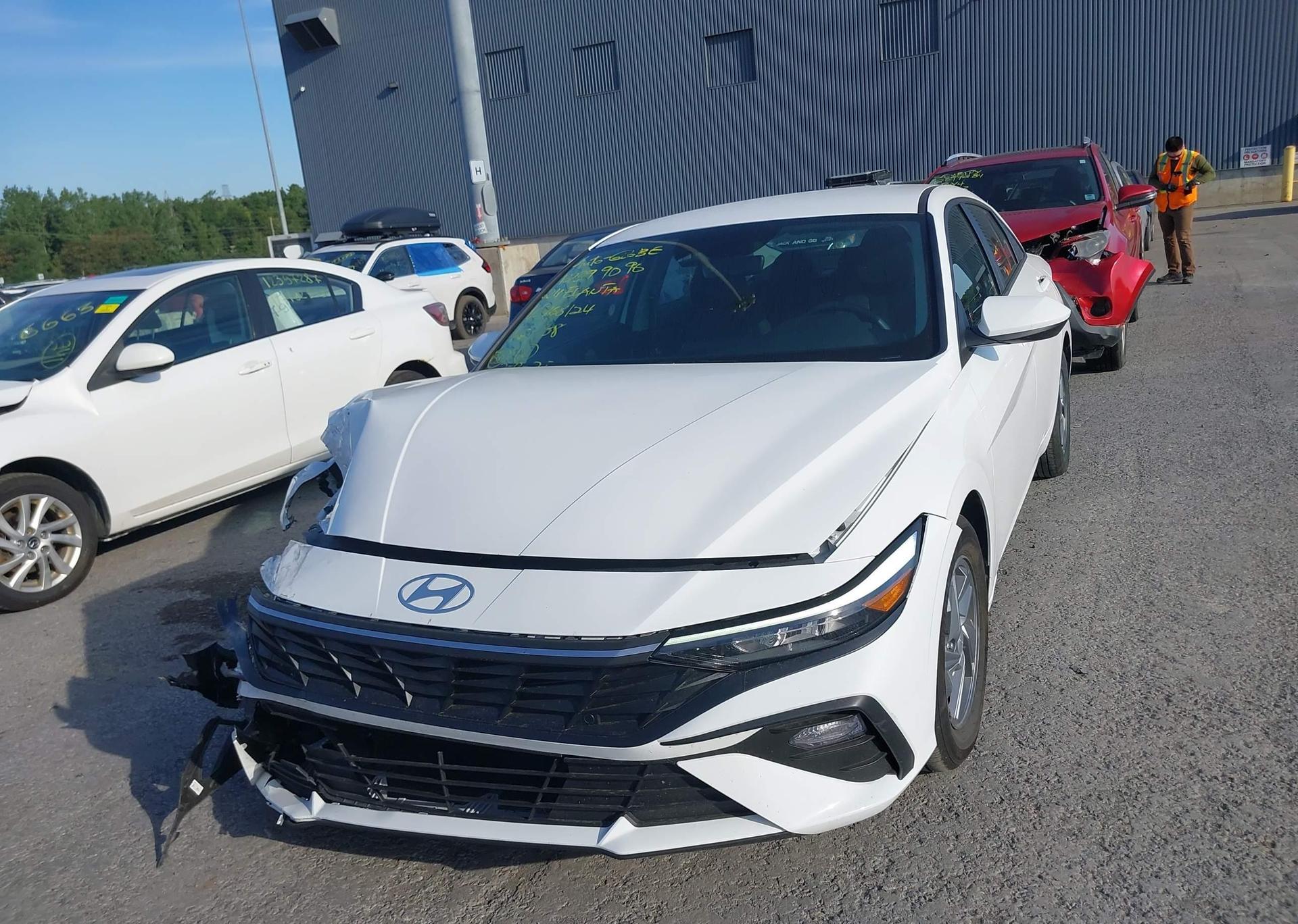 2024 HYUNDAI ELANTRA SEL