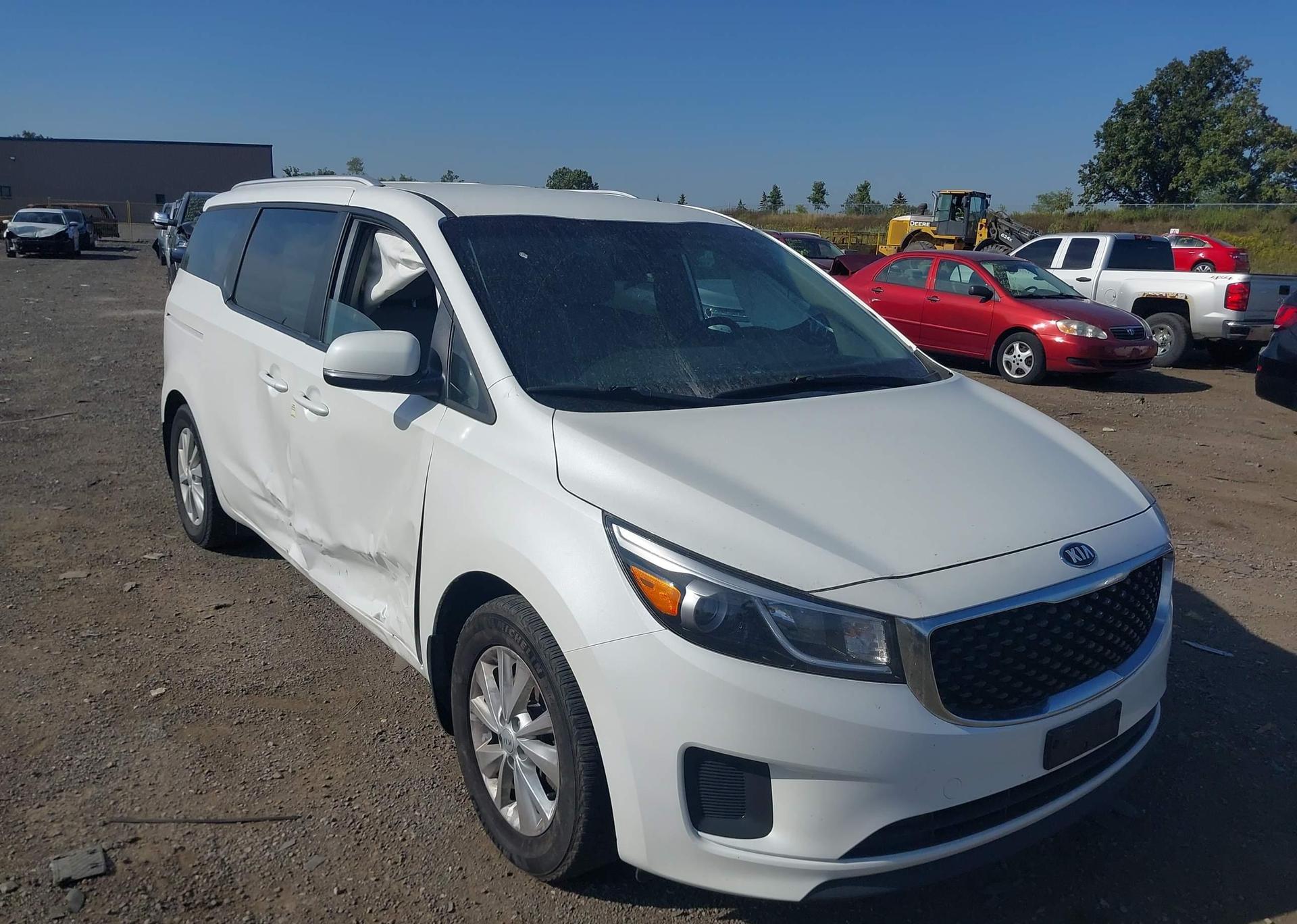 2018 KIA SEDONA LX