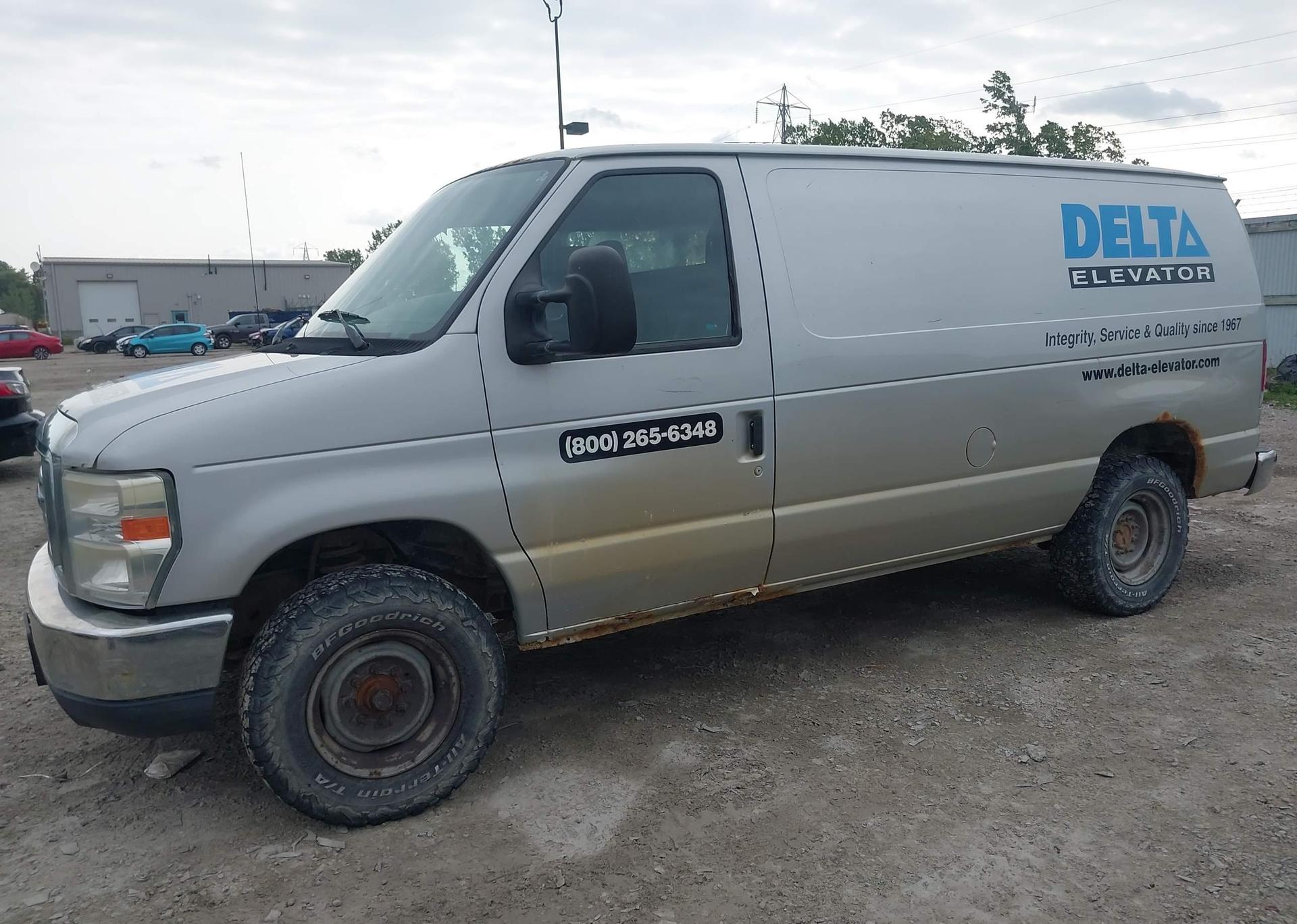 2010 FORD ECONOLINE E350 SUPER DUTY VAN