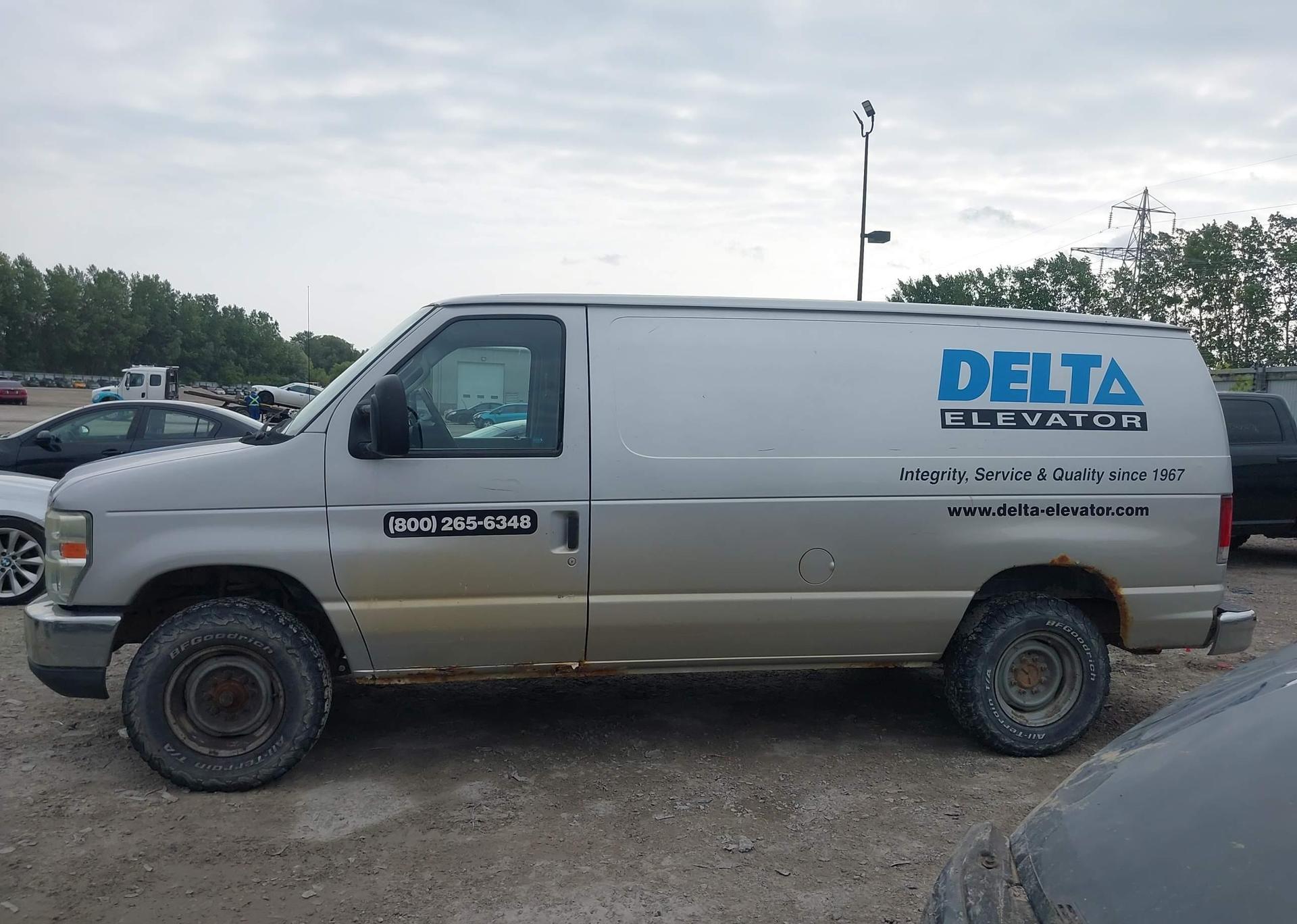 2010 FORD ECONOLINE E350 SUPER DUTY VAN