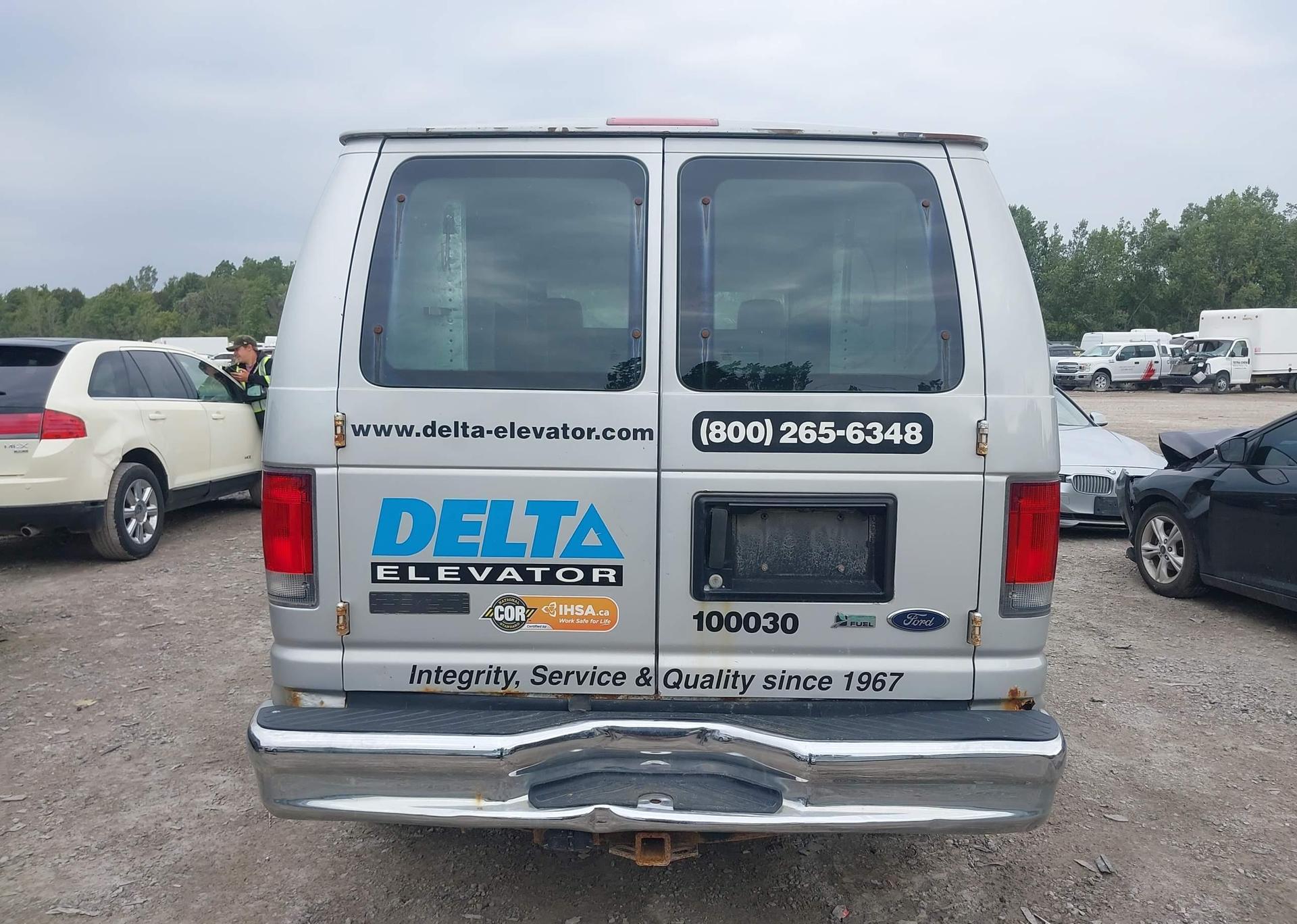 2010 FORD ECONOLINE E350 SUPER DUTY VAN