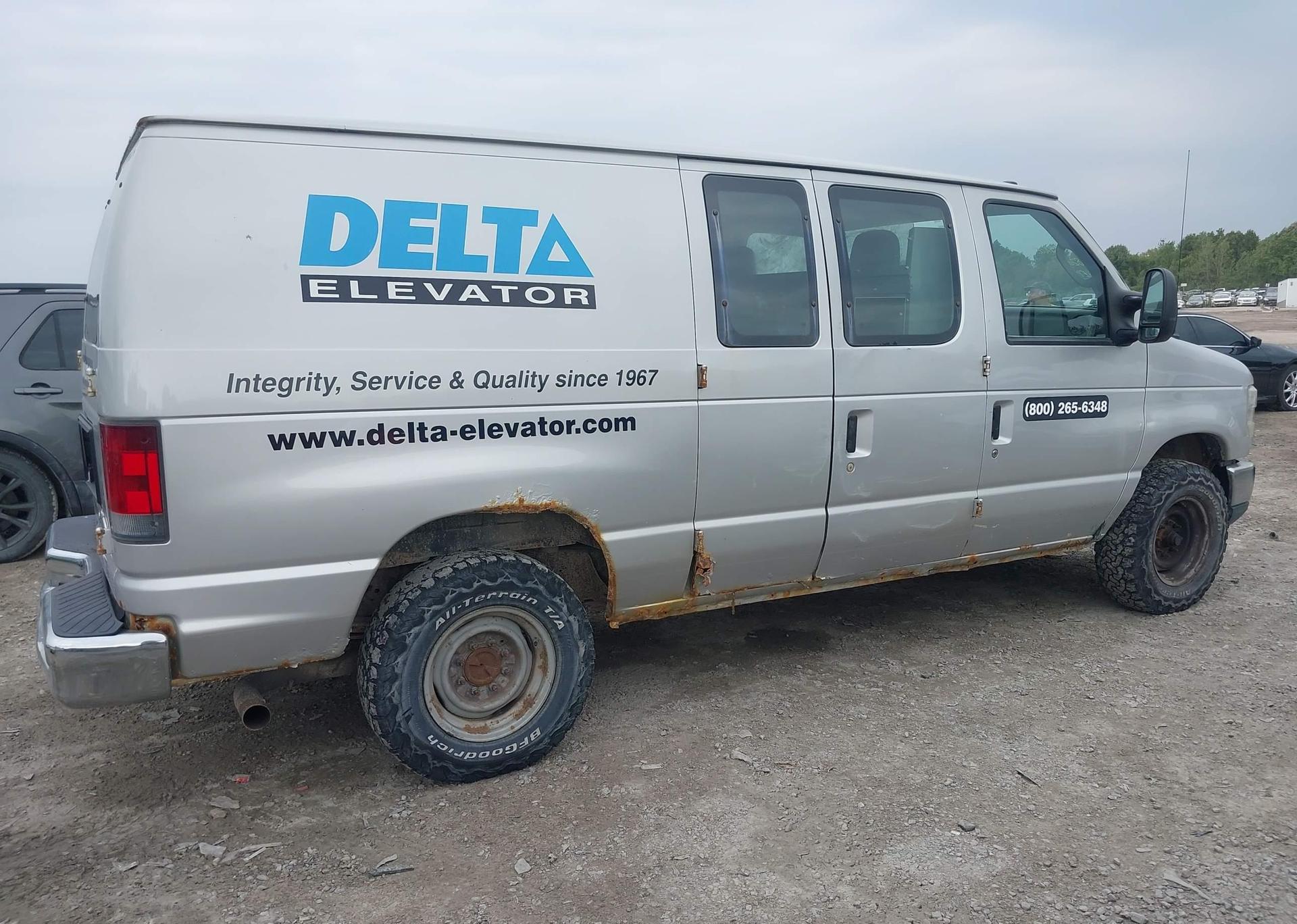 2010 FORD ECONOLINE E350 SUPER DUTY VAN