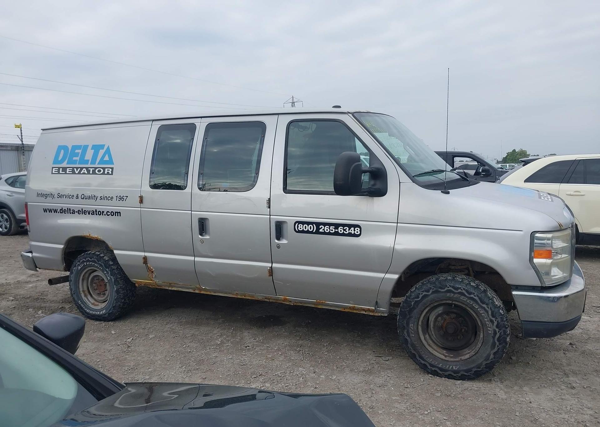 2010 FORD ECONOLINE E350 SUPER DUTY VAN