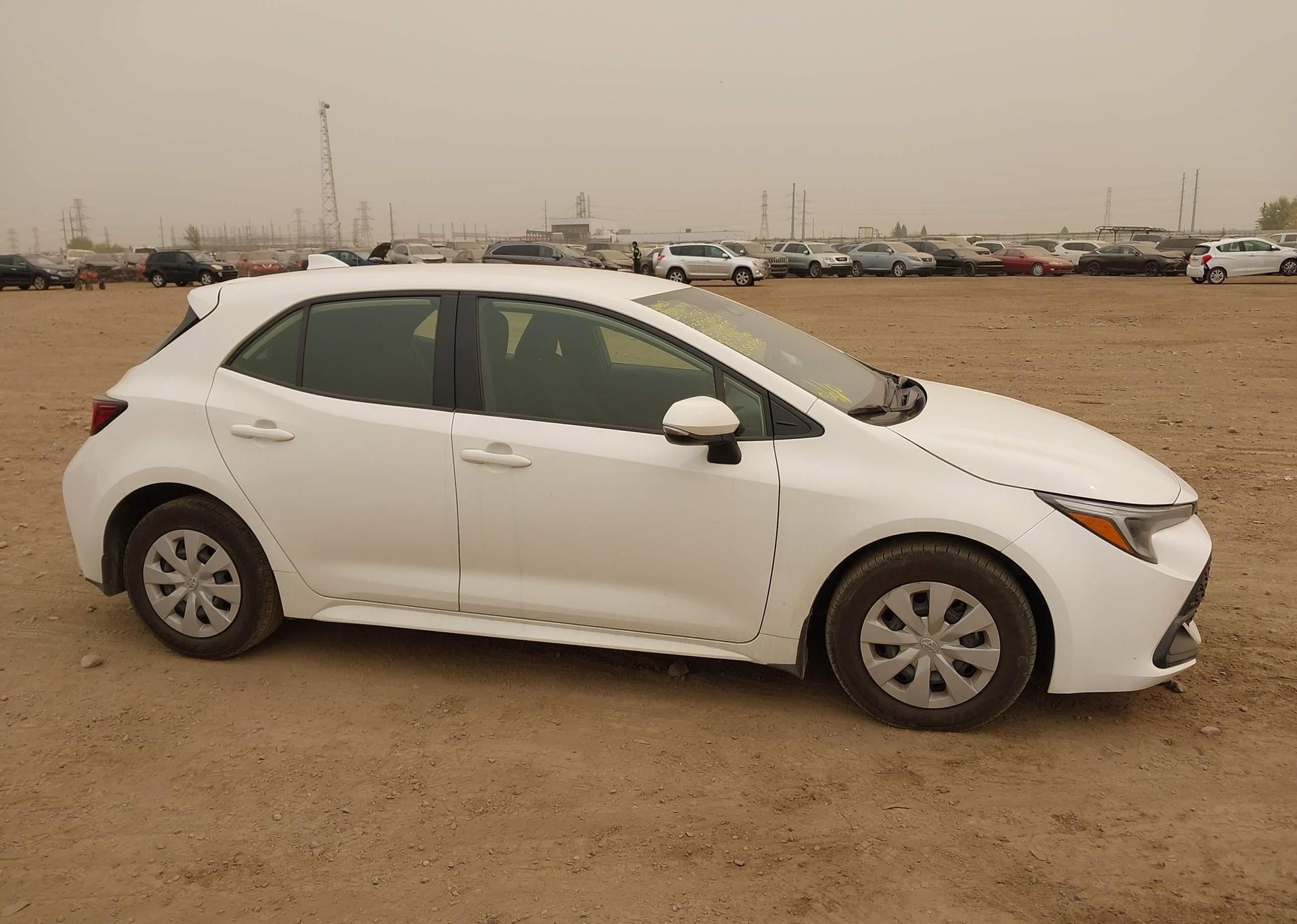 2023 TOYOTA COROLLA SE