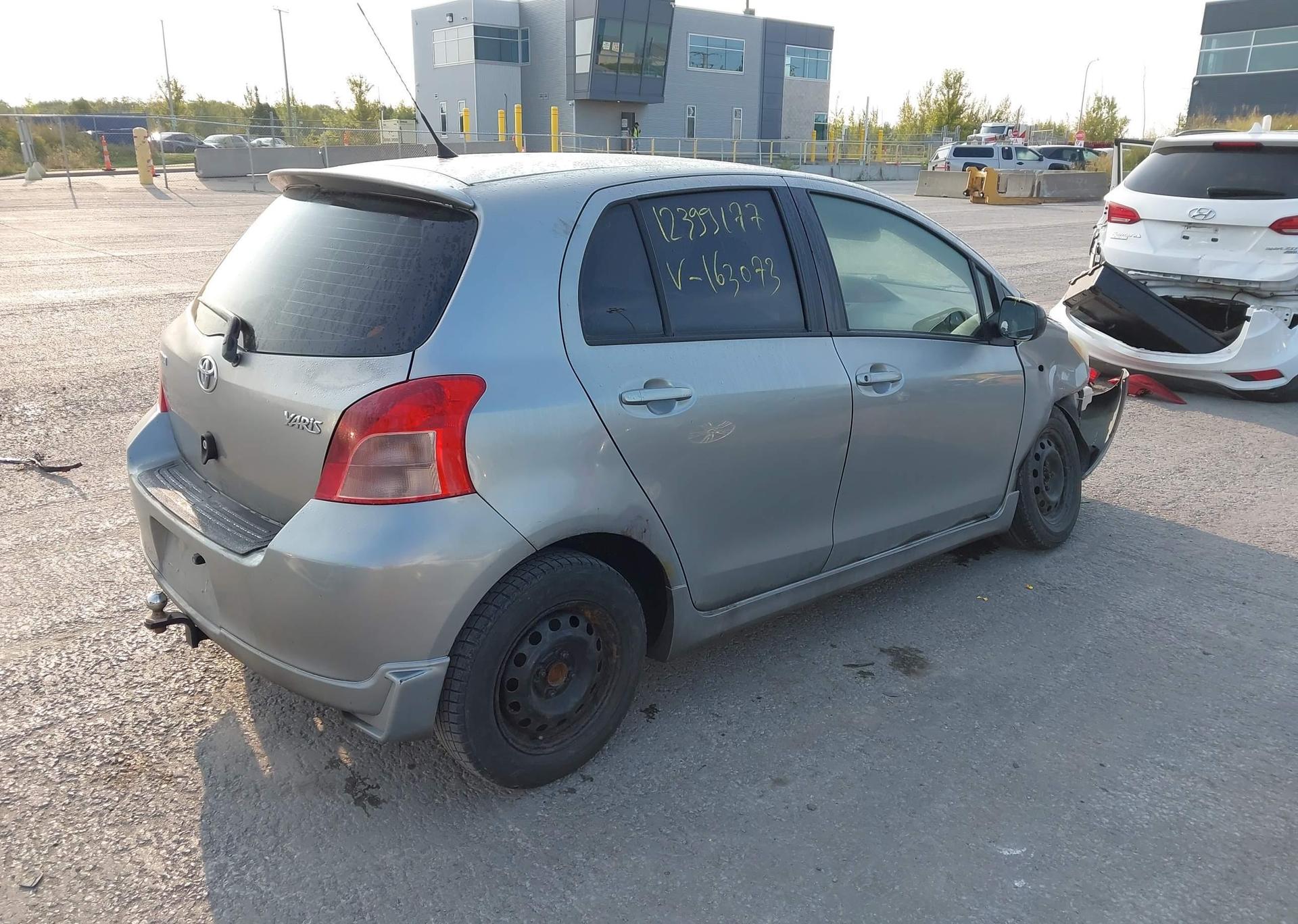 2008 TOYOTA YARIS