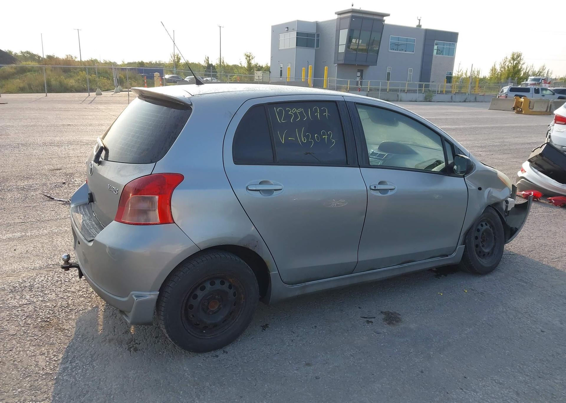 2008 TOYOTA YARIS