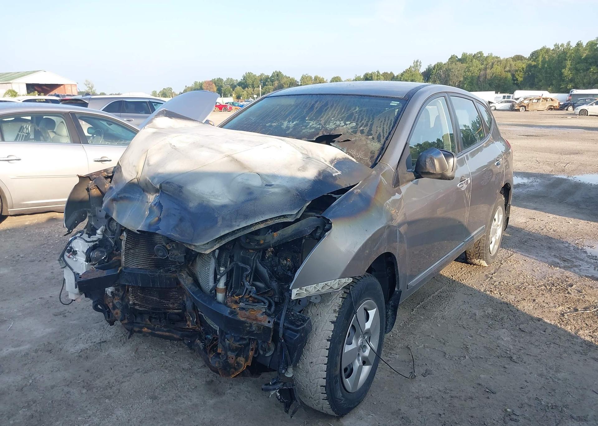 2012 NISSAN ROGUE S