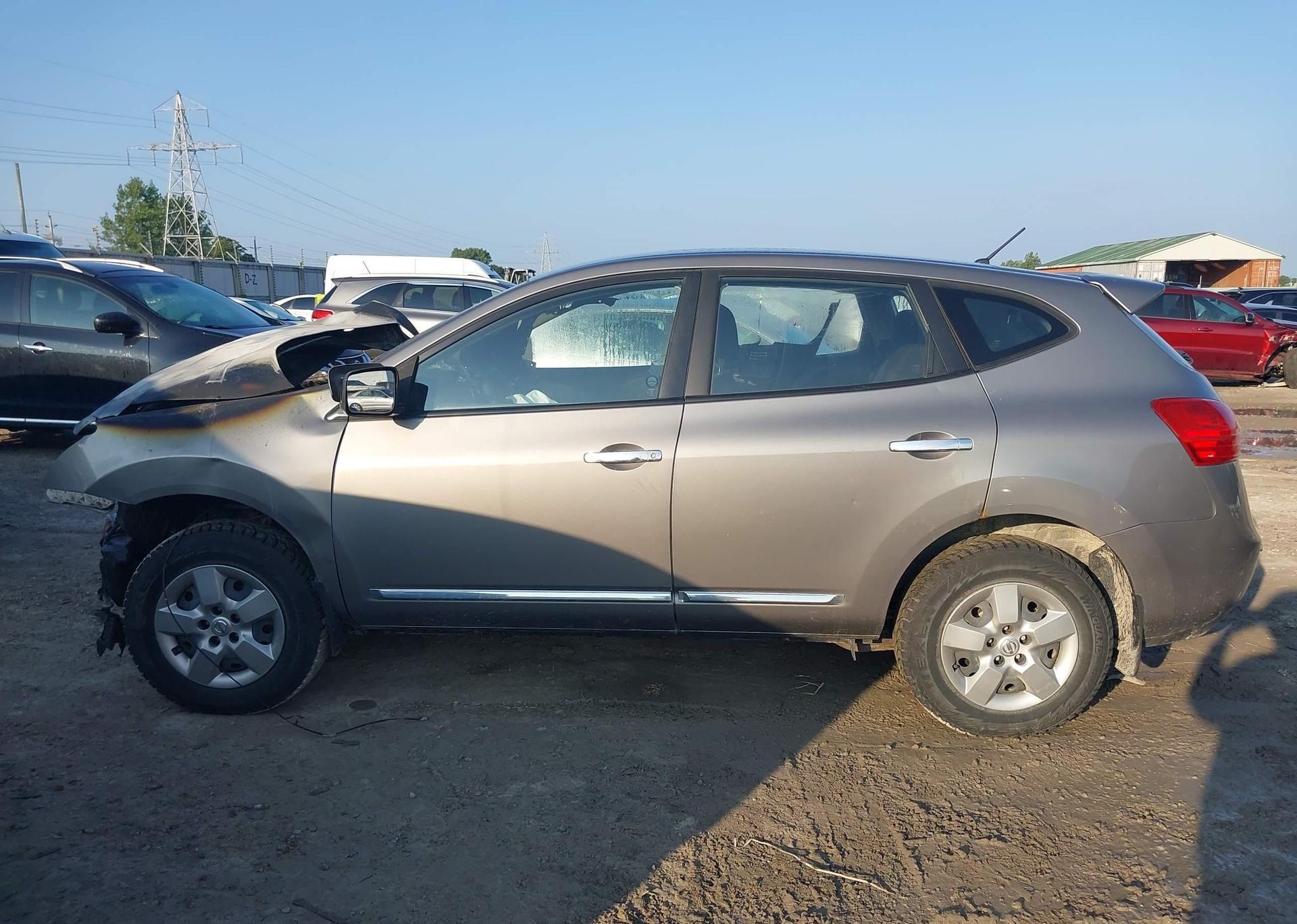 2012 NISSAN ROGUE S