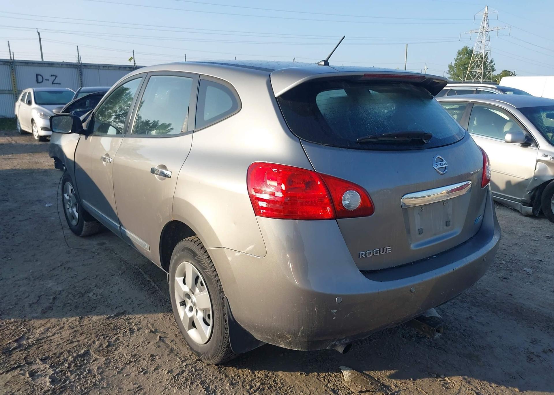 2012 NISSAN ROGUE S
