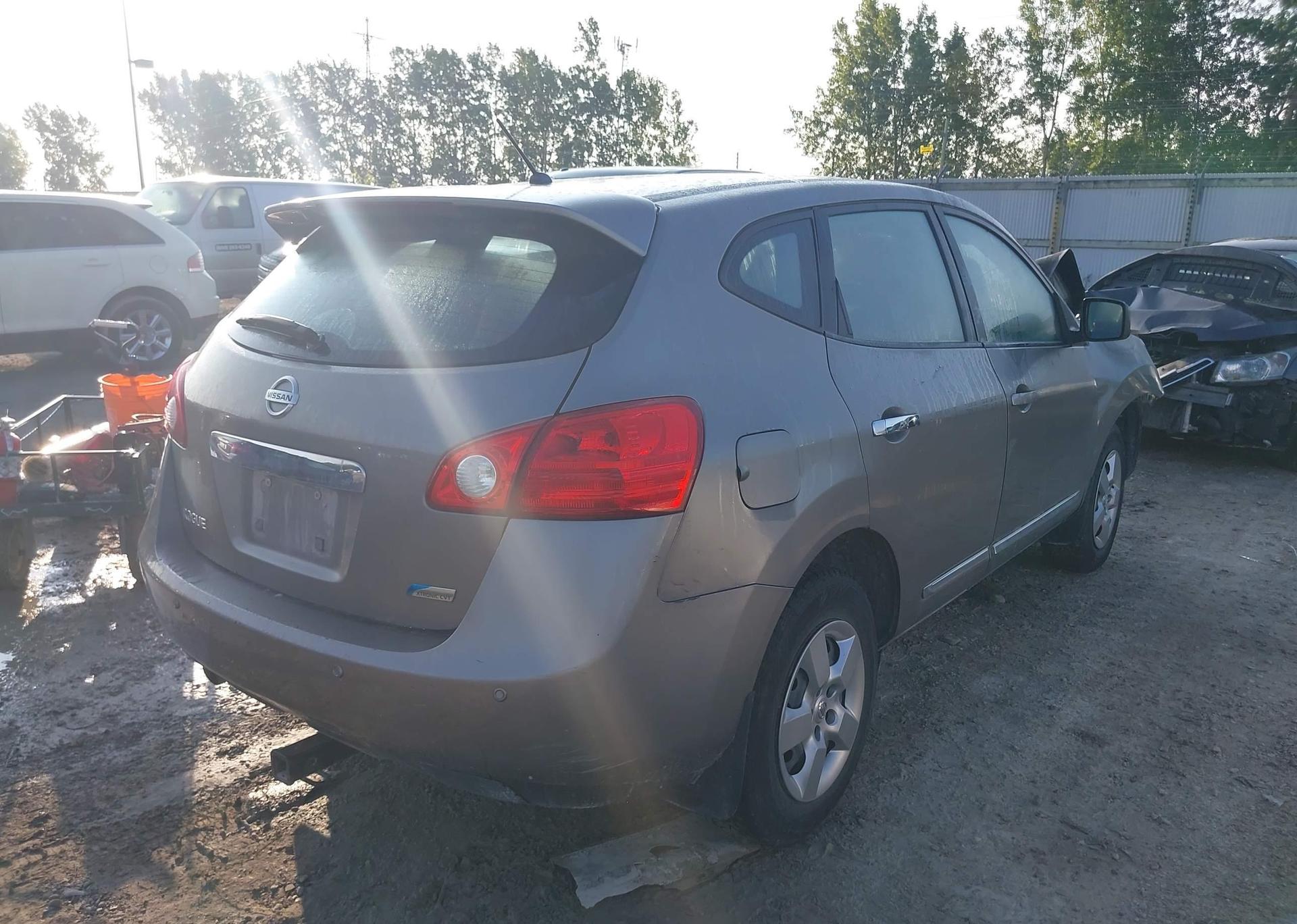 2012 NISSAN ROGUE S