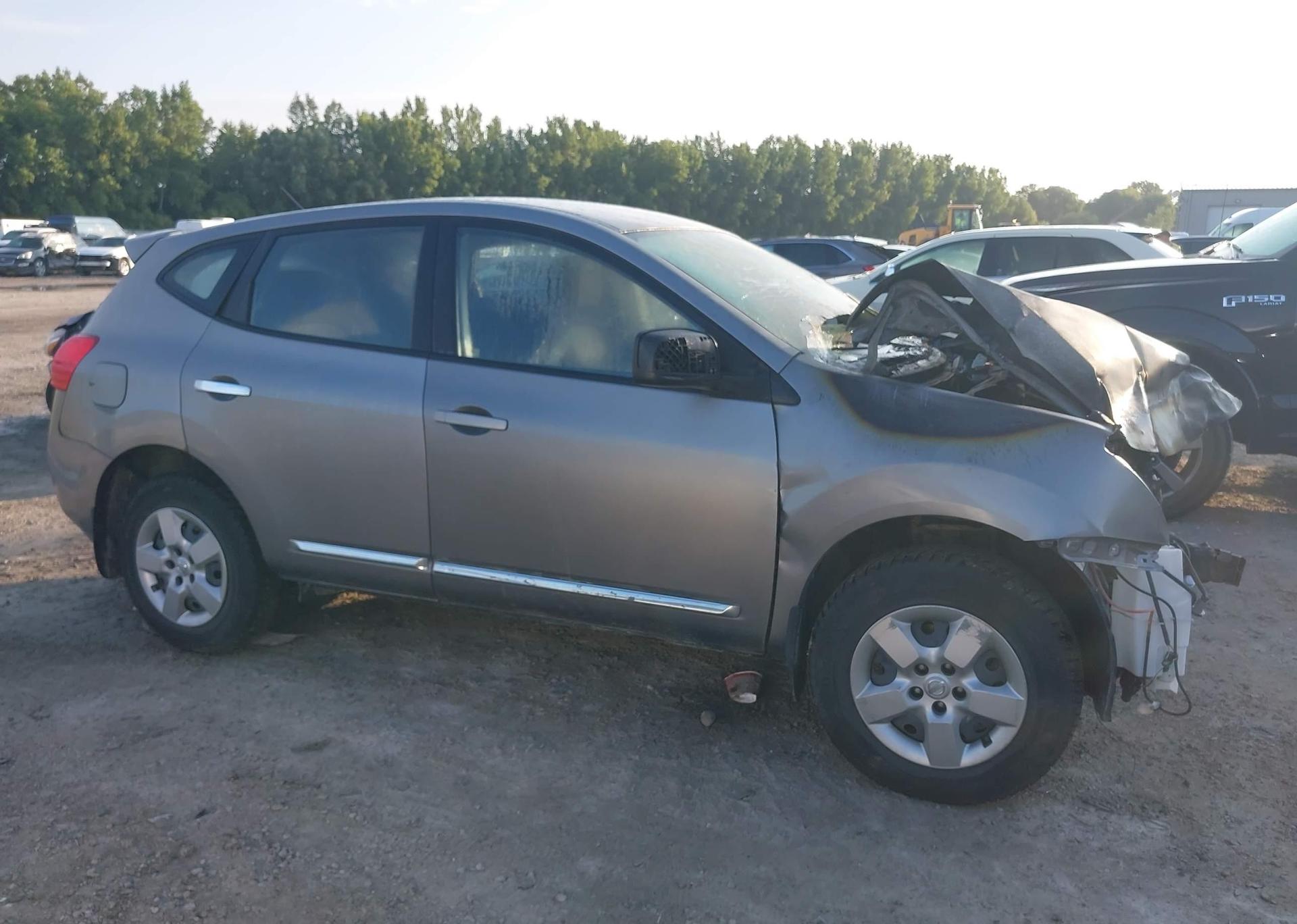 2012 NISSAN ROGUE S