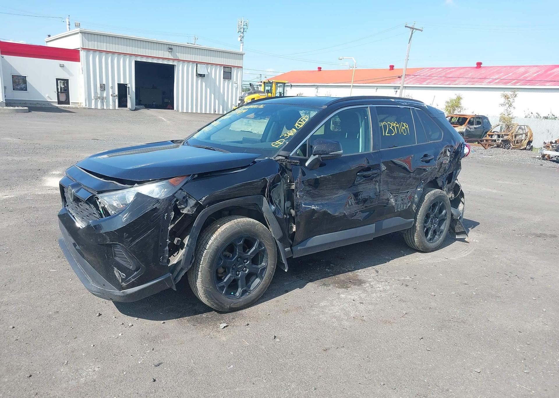 2019 TOYOTA RAV4 LE
