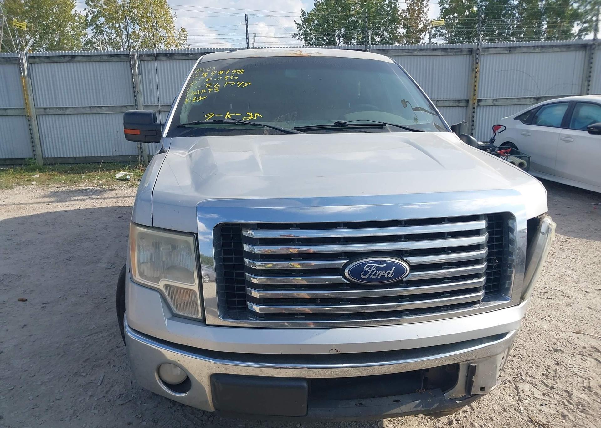 2010 FORD F-150 XLT