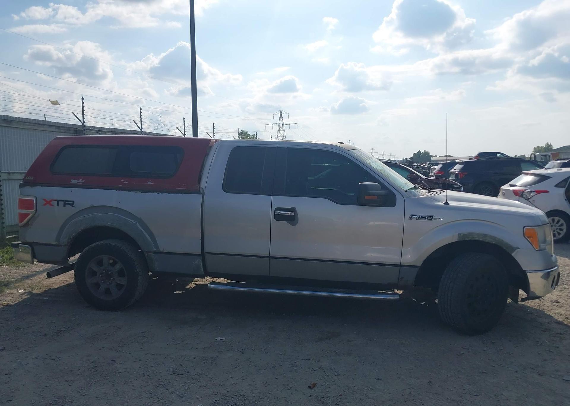 2010 FORD F-150 XLT
