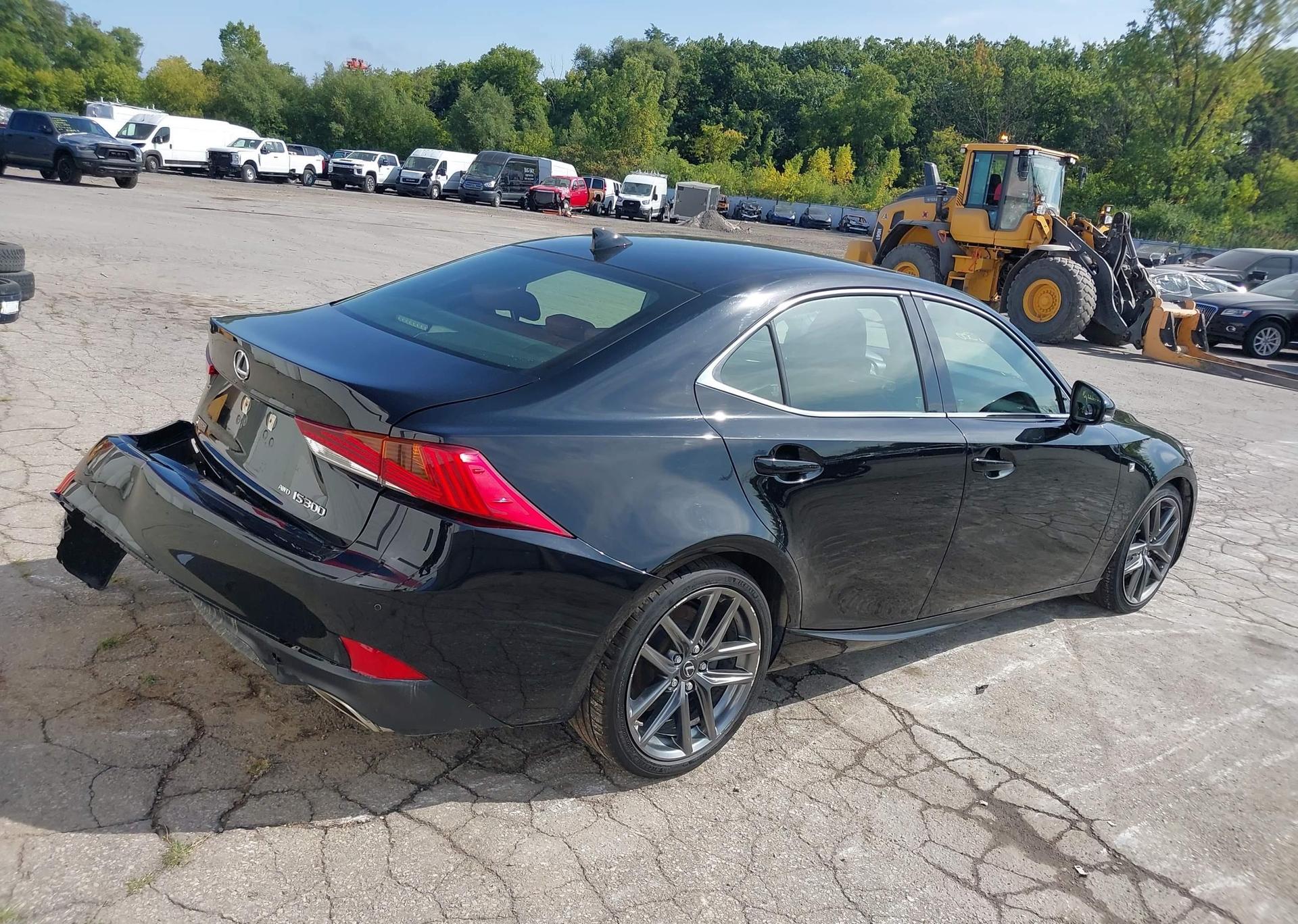 2018 LEXUS IS 300
