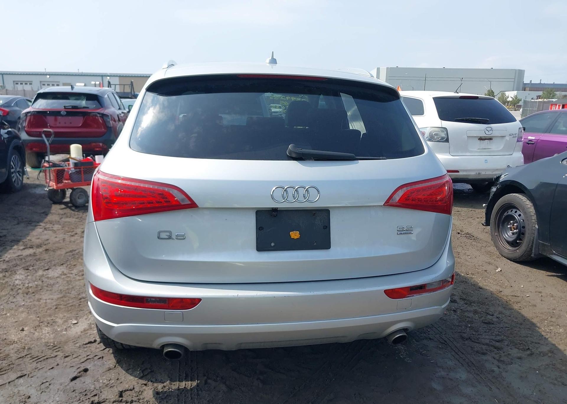 2009 AUDI Q5 3.2