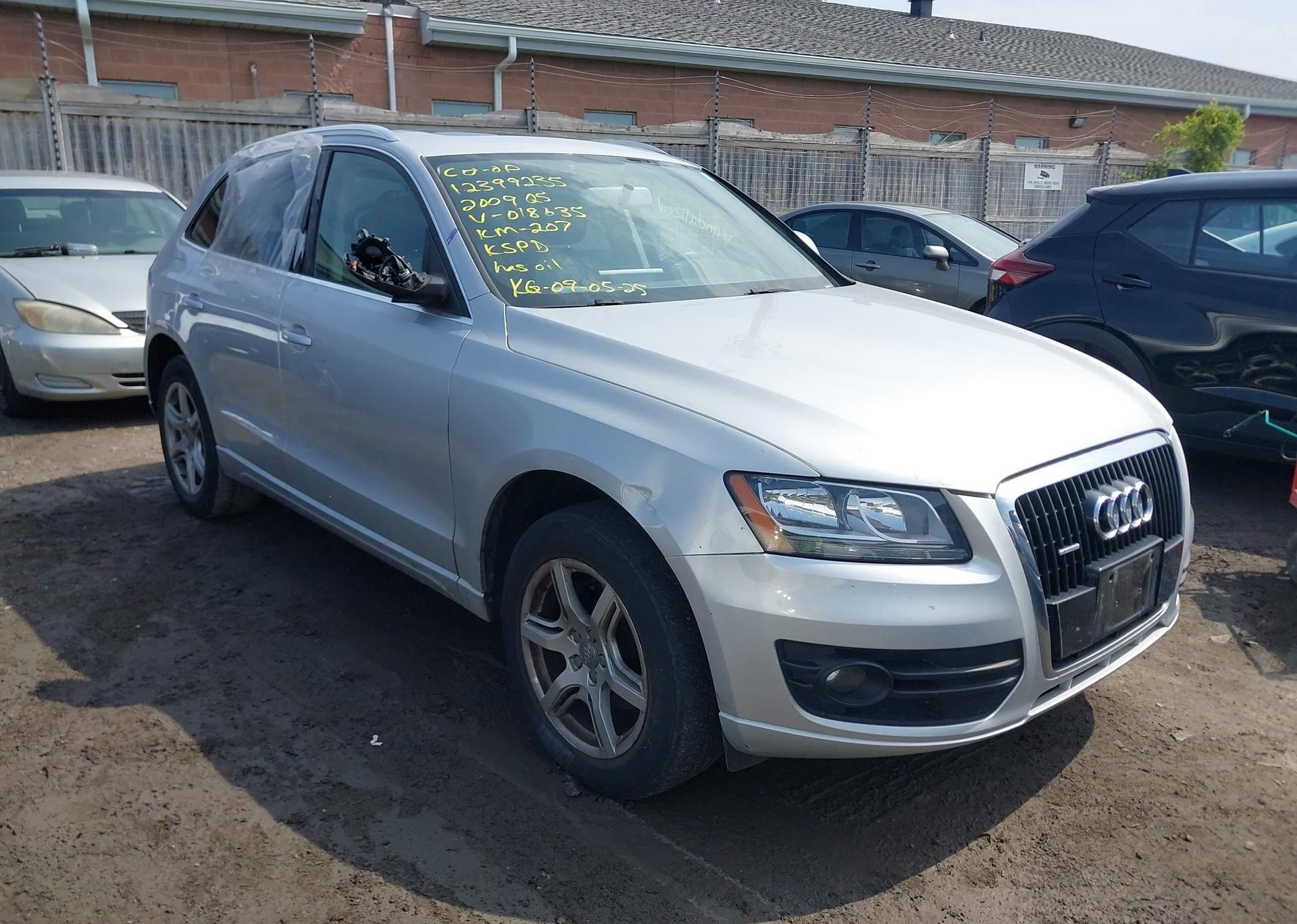 2009 AUDI Q5 3.2