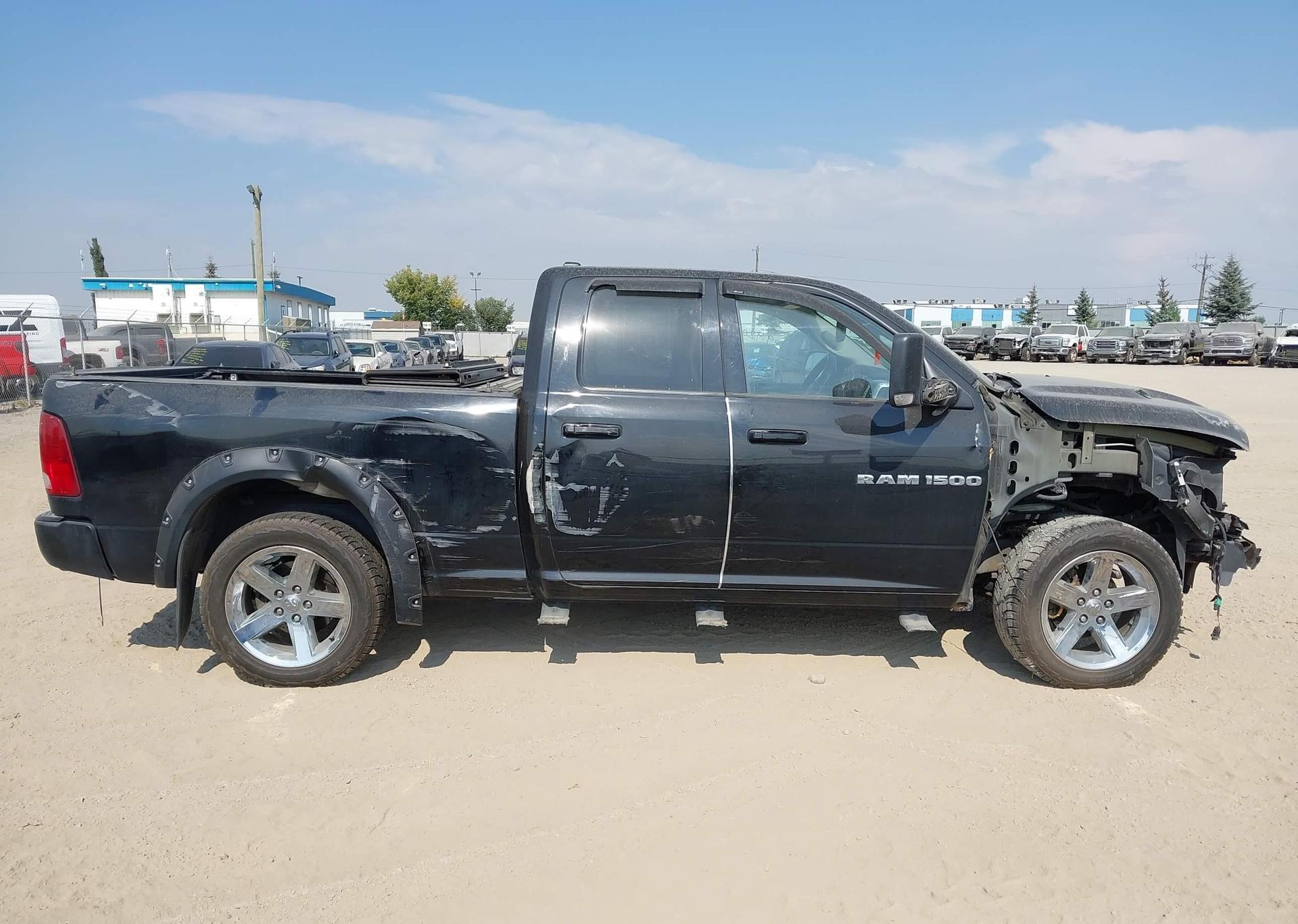 2012 RAM 1500 SPORT