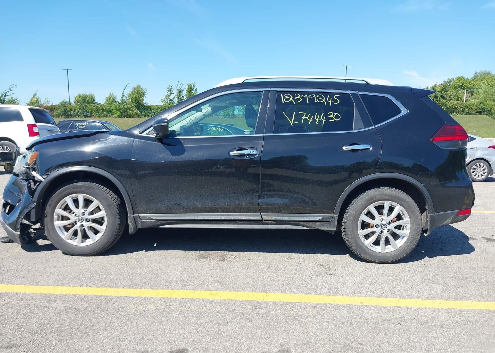 2017 NISSAN ROGUE S