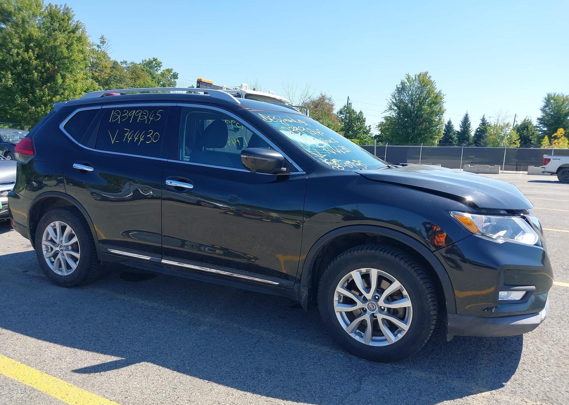 2017 NISSAN ROGUE S