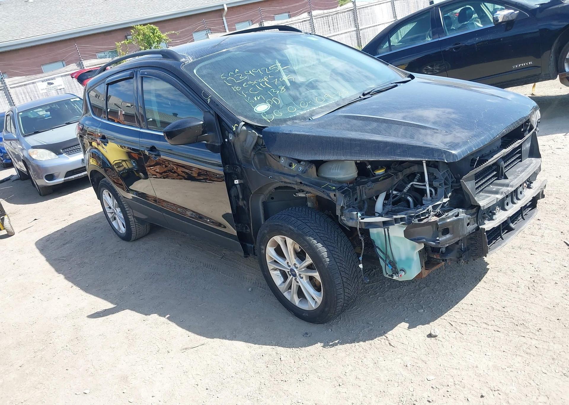 2018 FORD ESCAPE SE