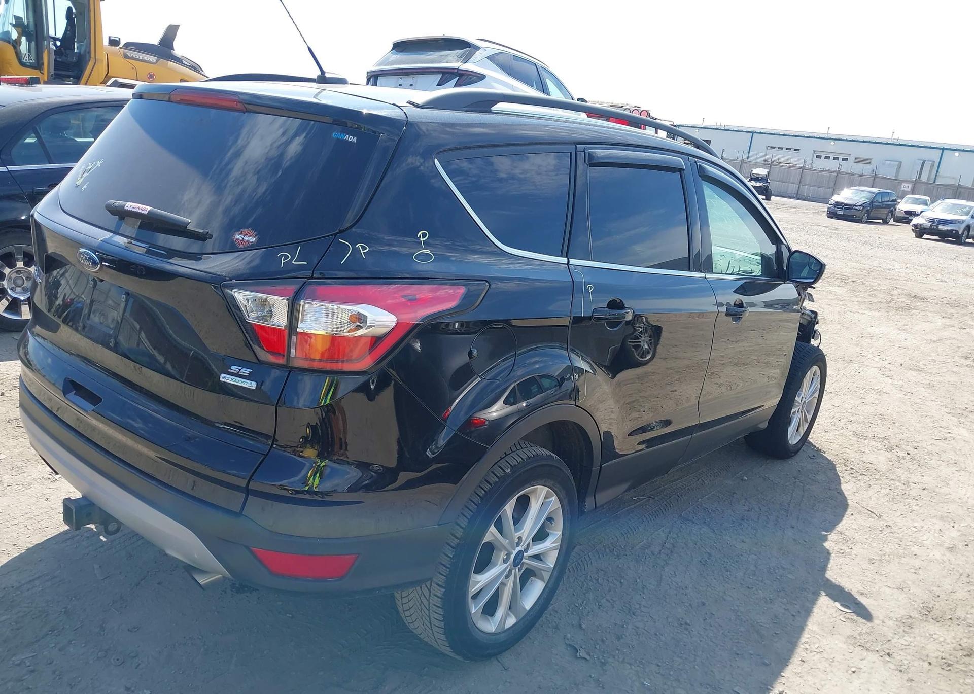 2018 FORD ESCAPE SE