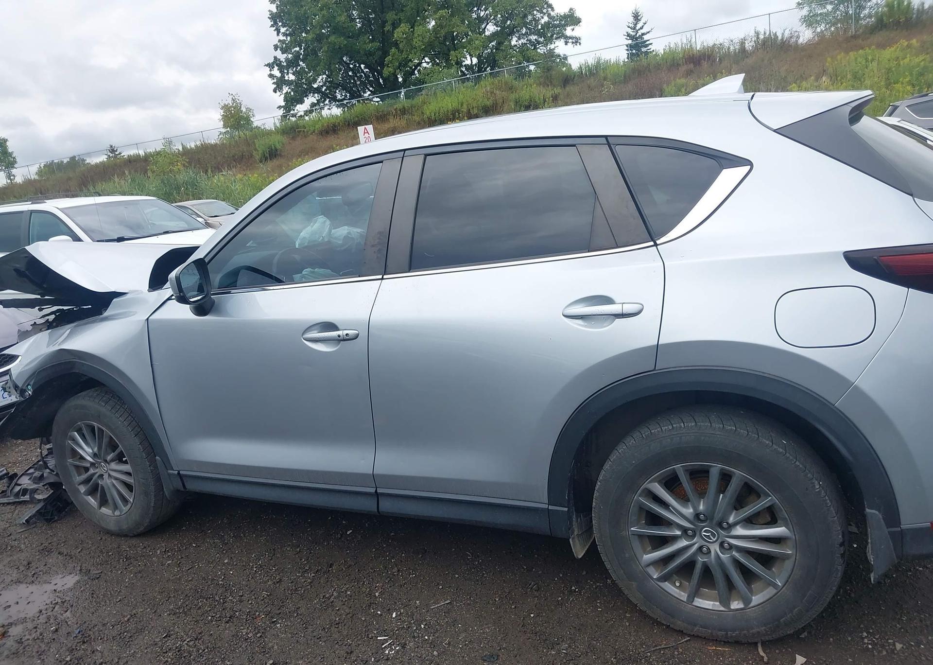 2017 MAZDA CX-5 GS