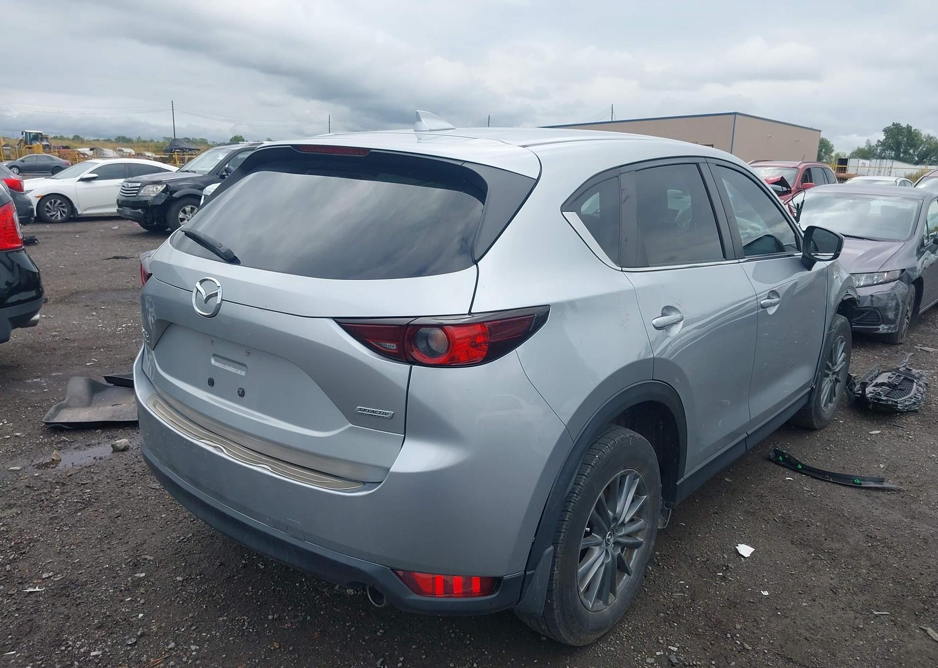 2017 MAZDA CX-5 GS