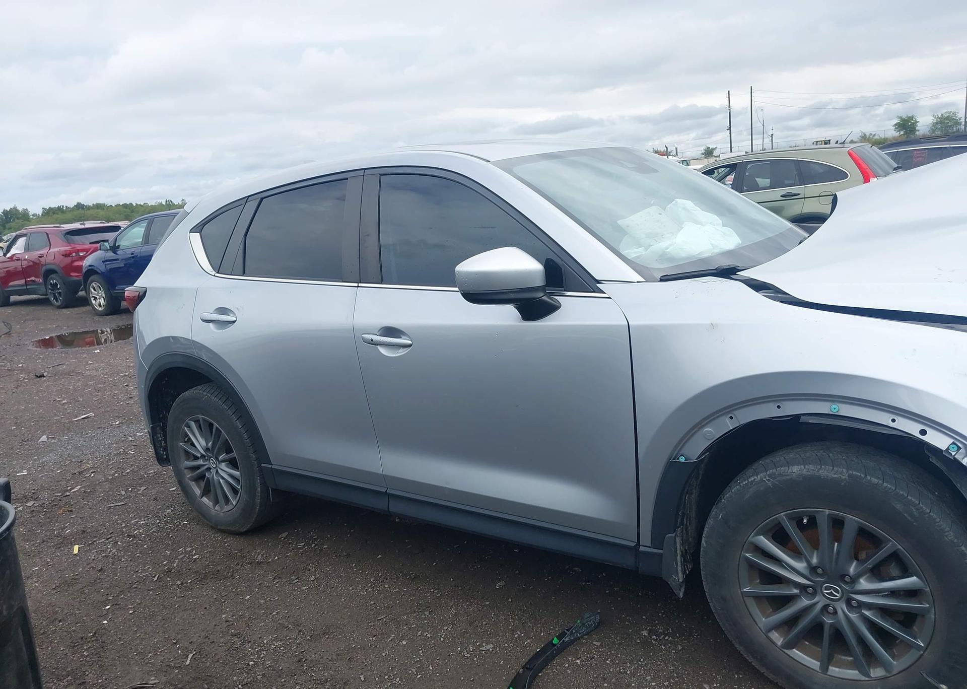 2017 MAZDA CX-5 GS