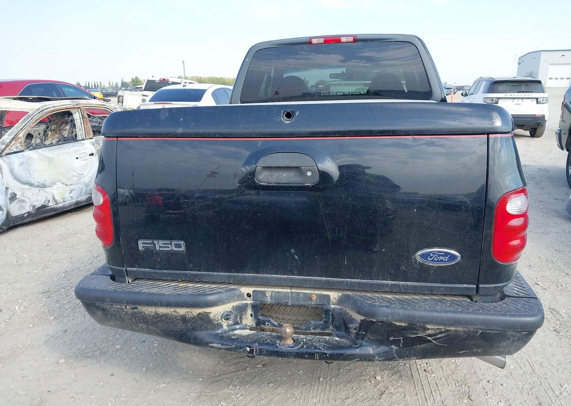 2000 FORD F-150 LARIAT