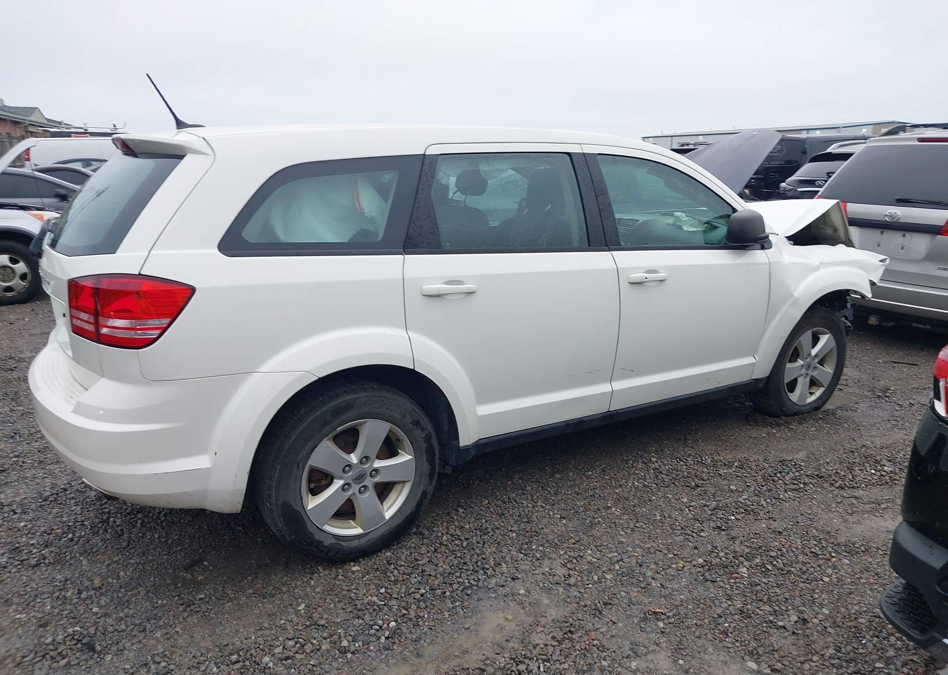 2018 DODGE JOURNEY SE