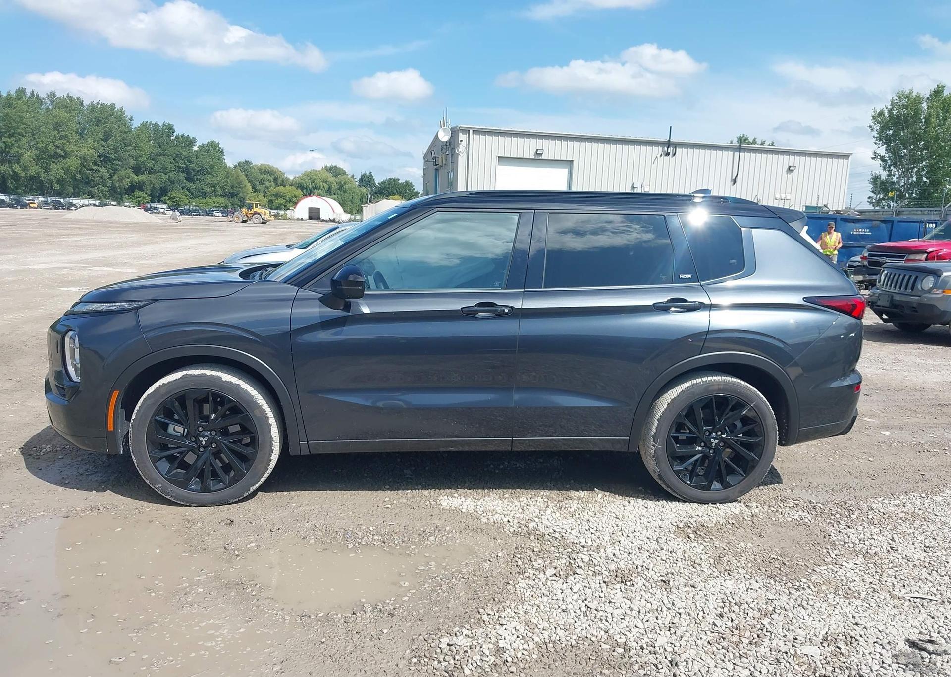 2024 MITSUBISHI OUTLANDER GT